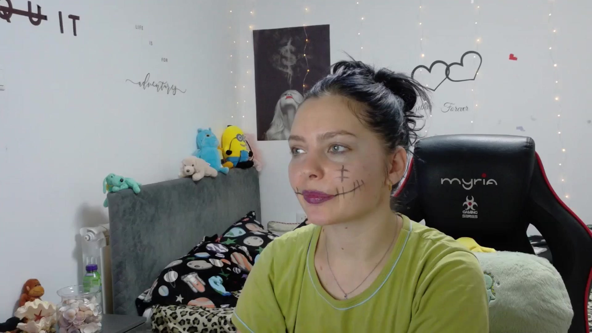 Gallery image thumbnail from YreneA's myfreecams stream on, 11/01/2025, 08:48 image 17 of 20