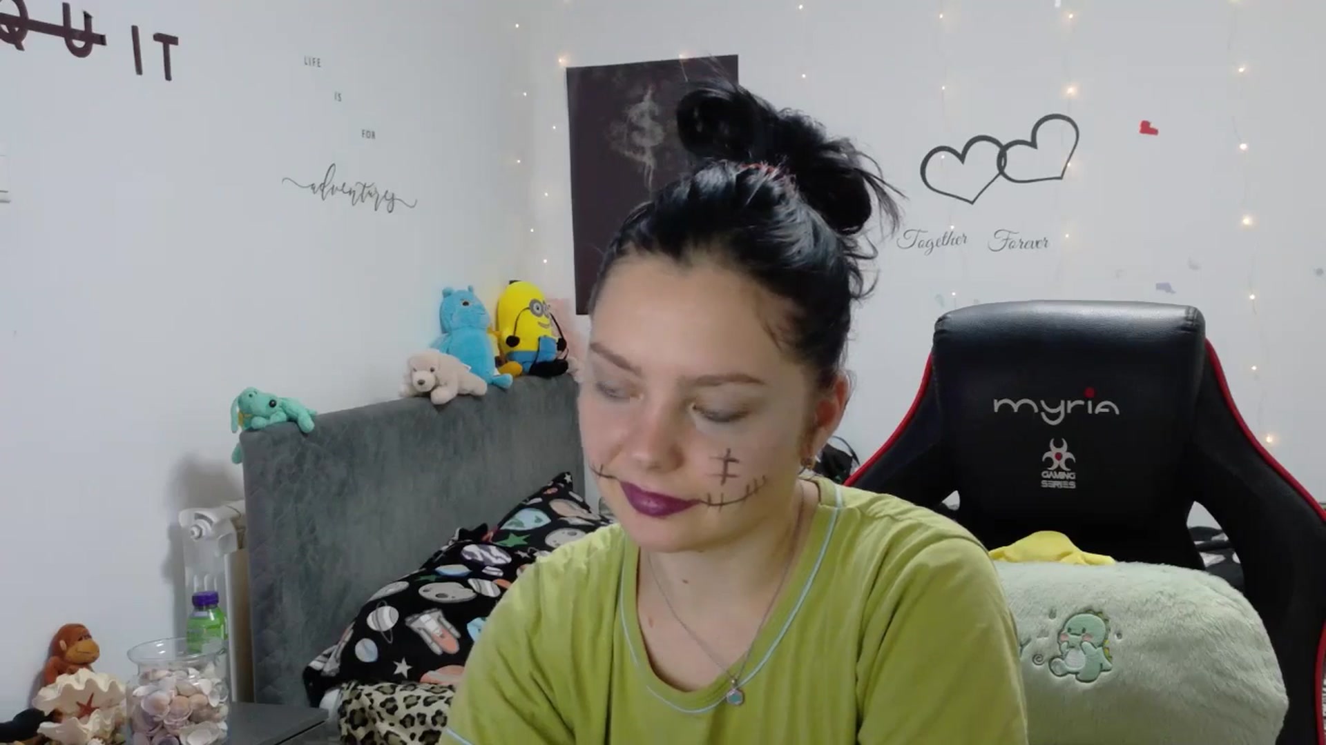 Gallery image thumbnail from YreneA's myfreecams stream on, 11/01/2025, 08:48 image 14 of 20