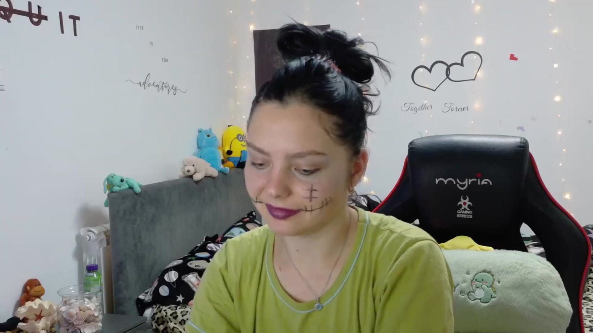 Gallery image thumbnail from YreneA's myfreecams stream on, 11/01/2025, 08:48 image 8 of 20