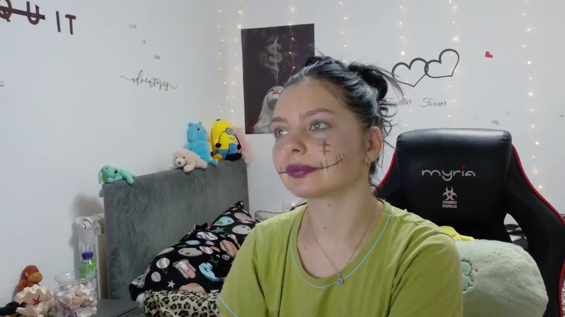 Gallery image thumbnail from YreneA's myfreecams stream on, 11/01/2025, 08:48 image 9 of 20