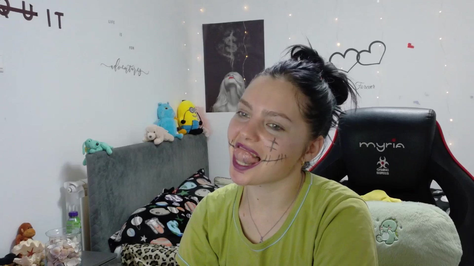 Gallery image thumbnail from YreneA's myfreecams stream on, 11/01/2025, 08:48 image 15 of 20