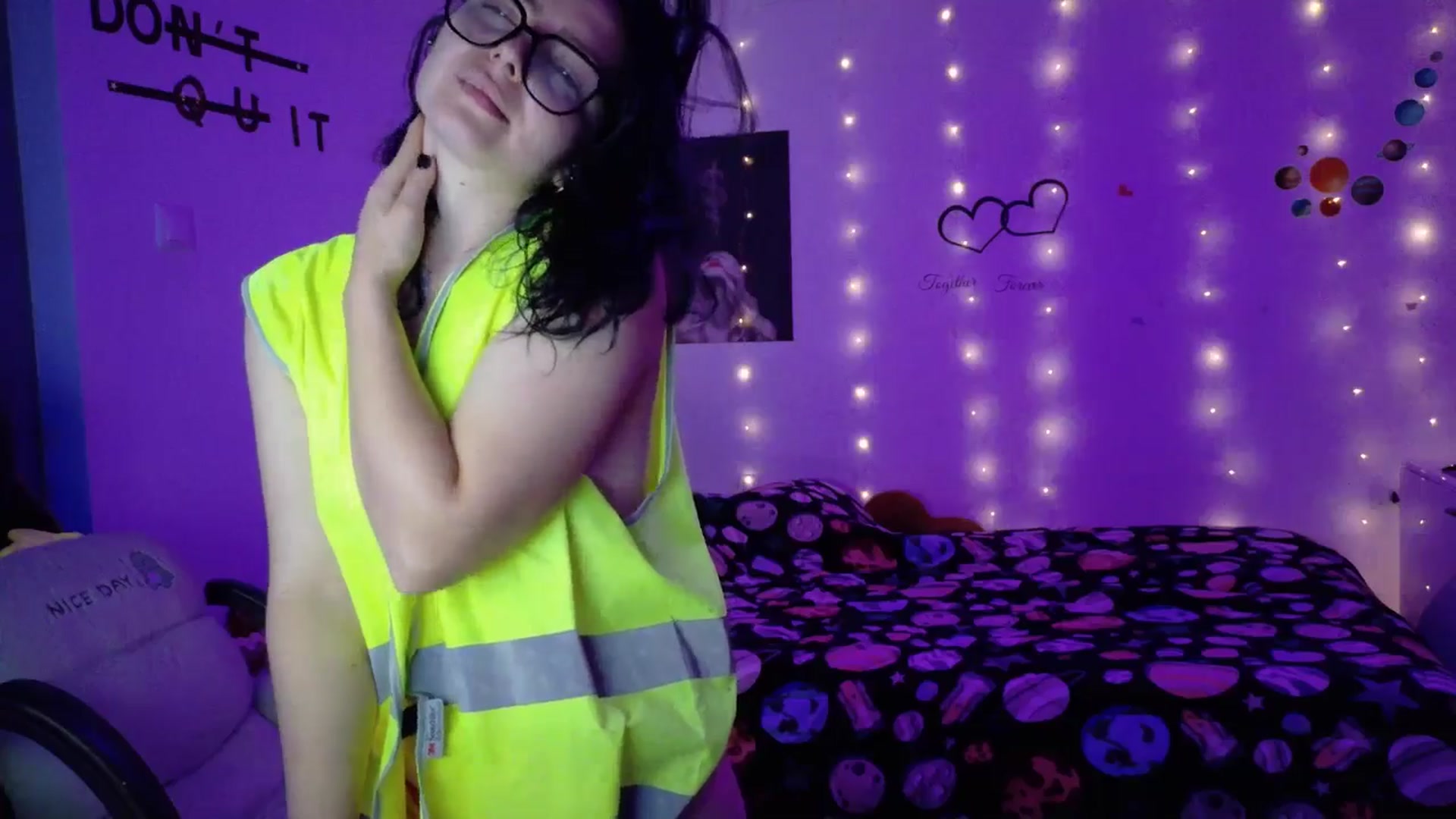 Gallery image thumbnail from YreneA's myfreecams stream on, 11/02/2025, 06:55 image 17 of 20