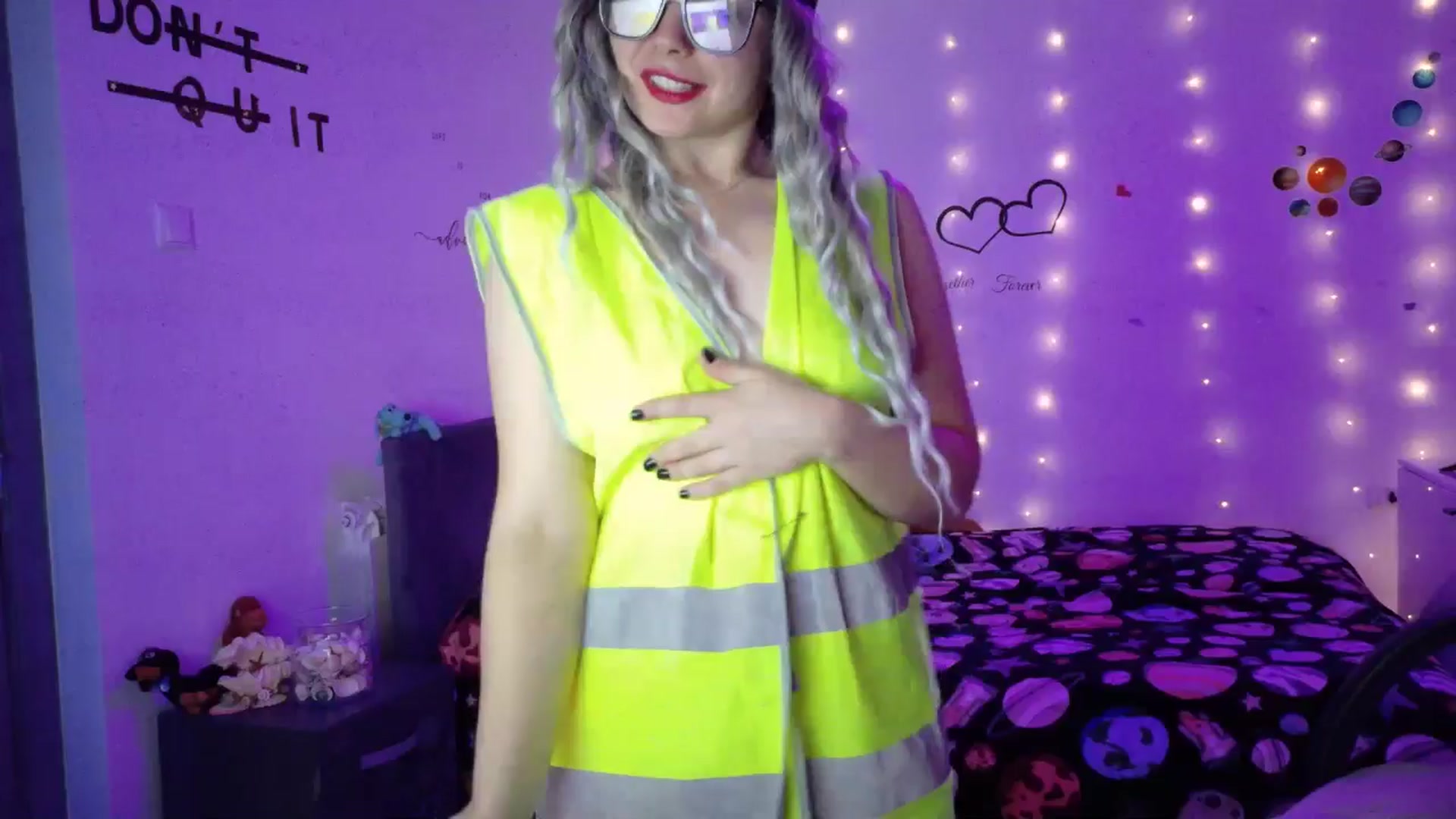 Gallery image thumbnail from YreneA's myfreecams stream on, 11/02/2025, 08:37 image 7 of 20