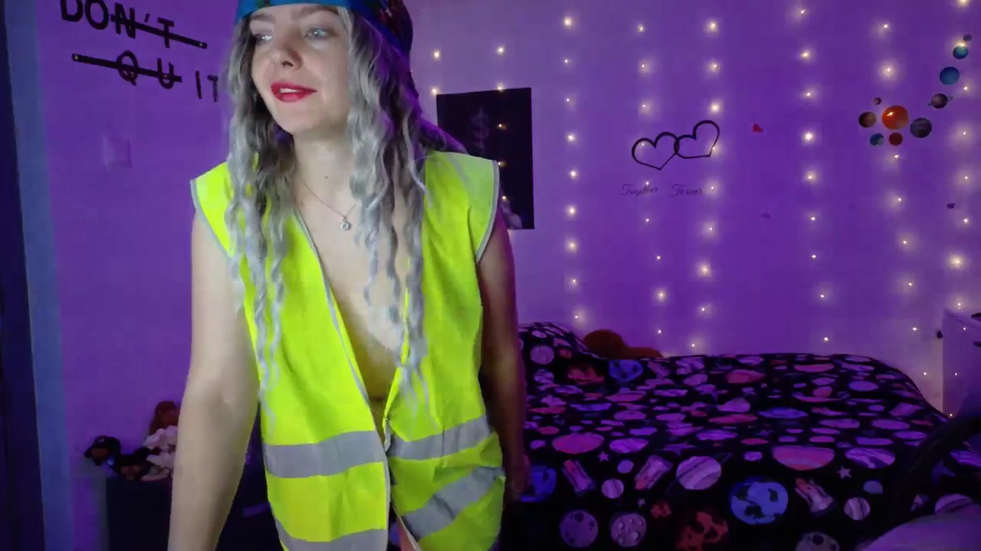Gallery image thumbnail from YreneA's myfreecams stream on, 11/02/2025, 08:37 image 9 of 20