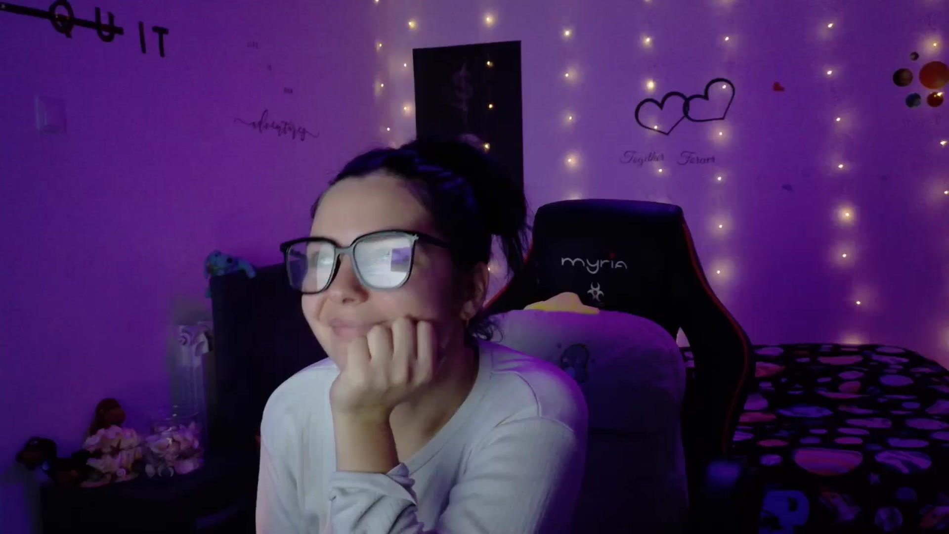 Gallery image thumbnail from YreneA's myfreecams stream on, 11/02/2025, 15:42 image 20 of 20