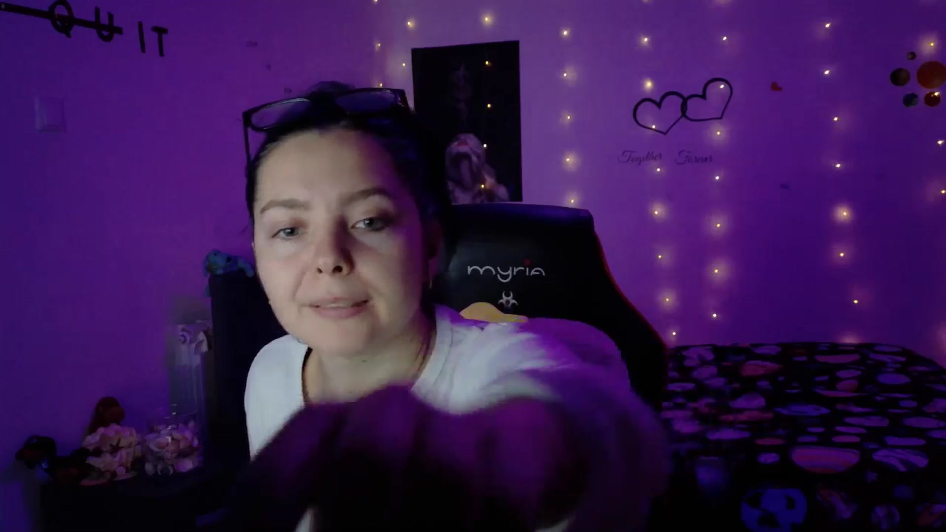Gallery image thumbnail from YreneA's myfreecams stream on, 11/02/2025, 15:42 image 13 of 20