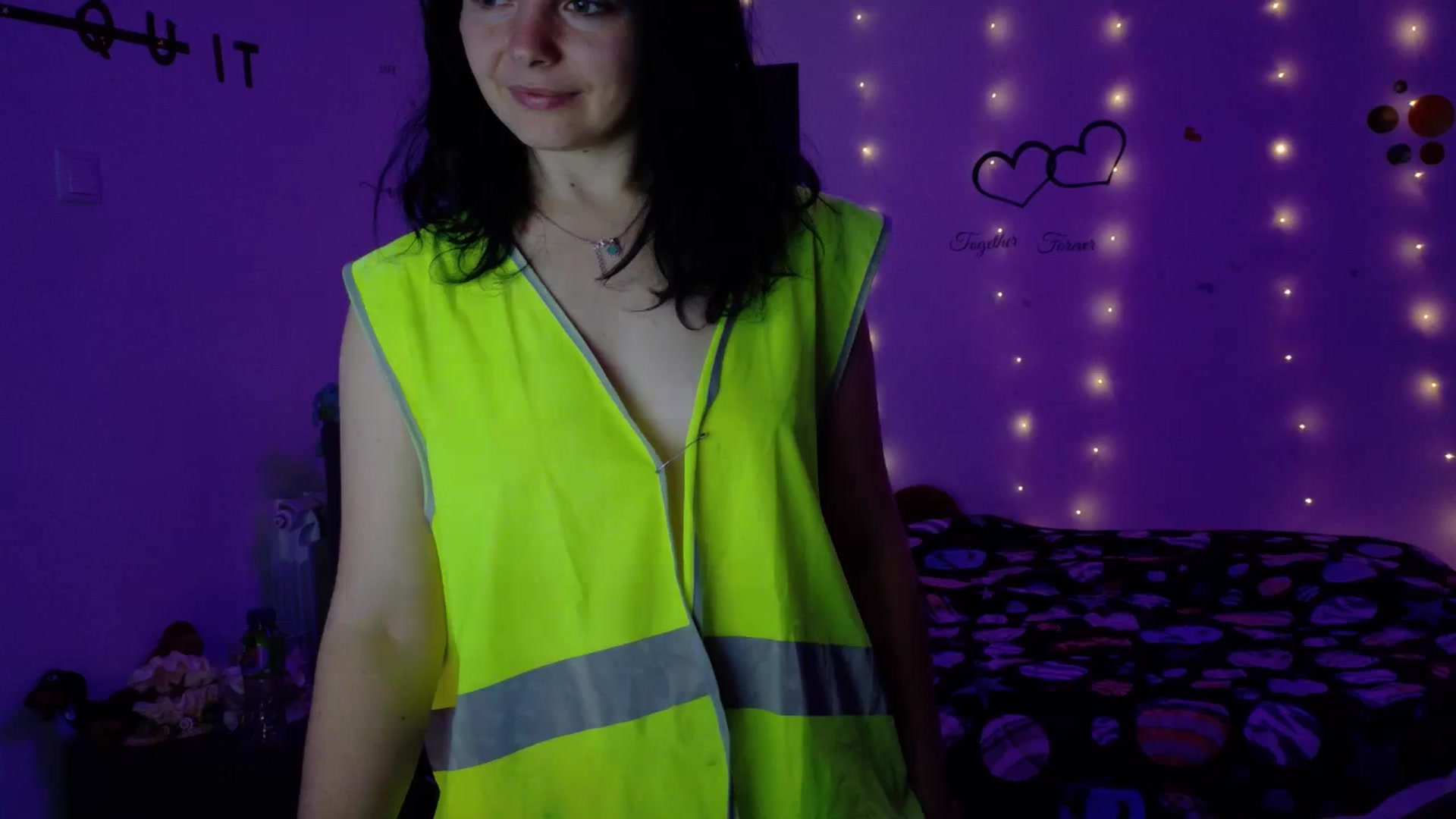 Gallery image thumbnail from YreneA's myfreecams stream on, 11/03/2025, 06:00 image 16 of 20