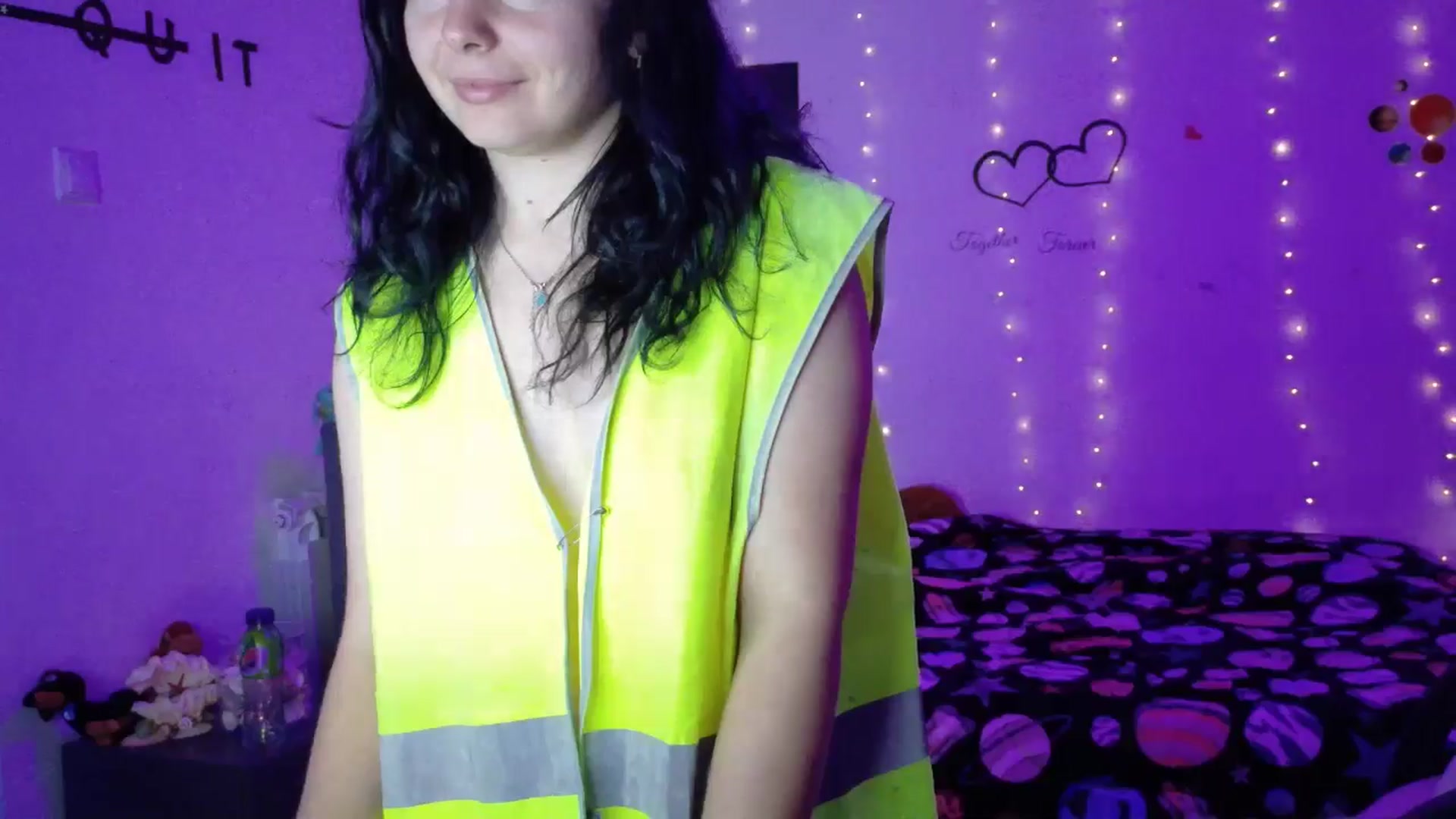 Gallery image thumbnail from YreneA's myfreecams stream on, 11/03/2025, 06:00 image 10 of 20