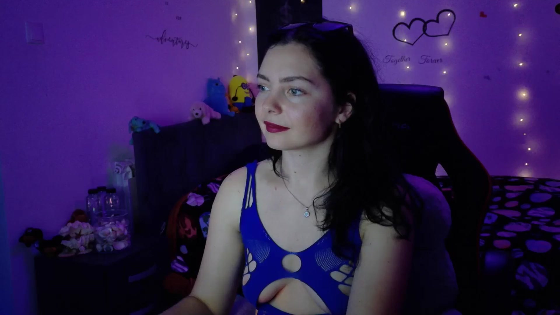 Gallery image thumbnail from YreneA's myfreecams stream on, 11/03/2025, 14:12 image 13 of 20