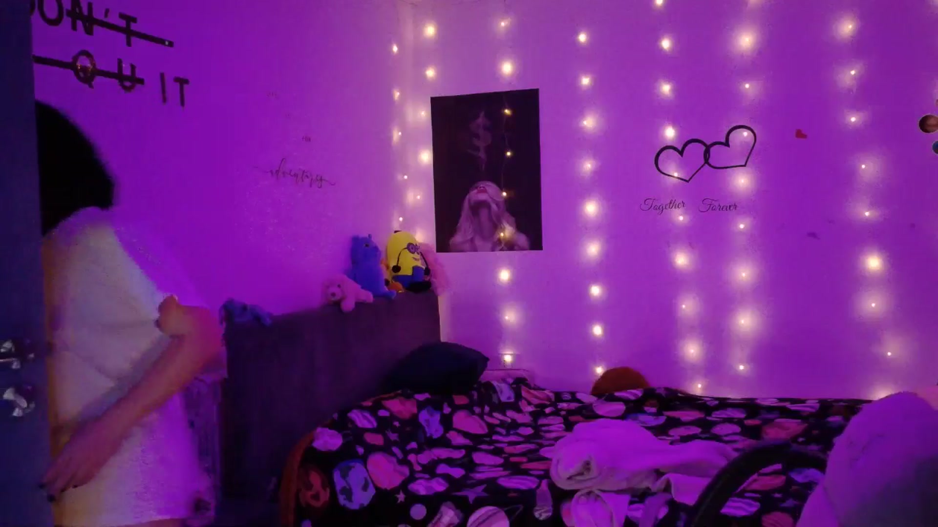 Gallery image thumbnail from YreneA's myfreecams stream on, 11/03/2025, 16:34 image 8 of 20