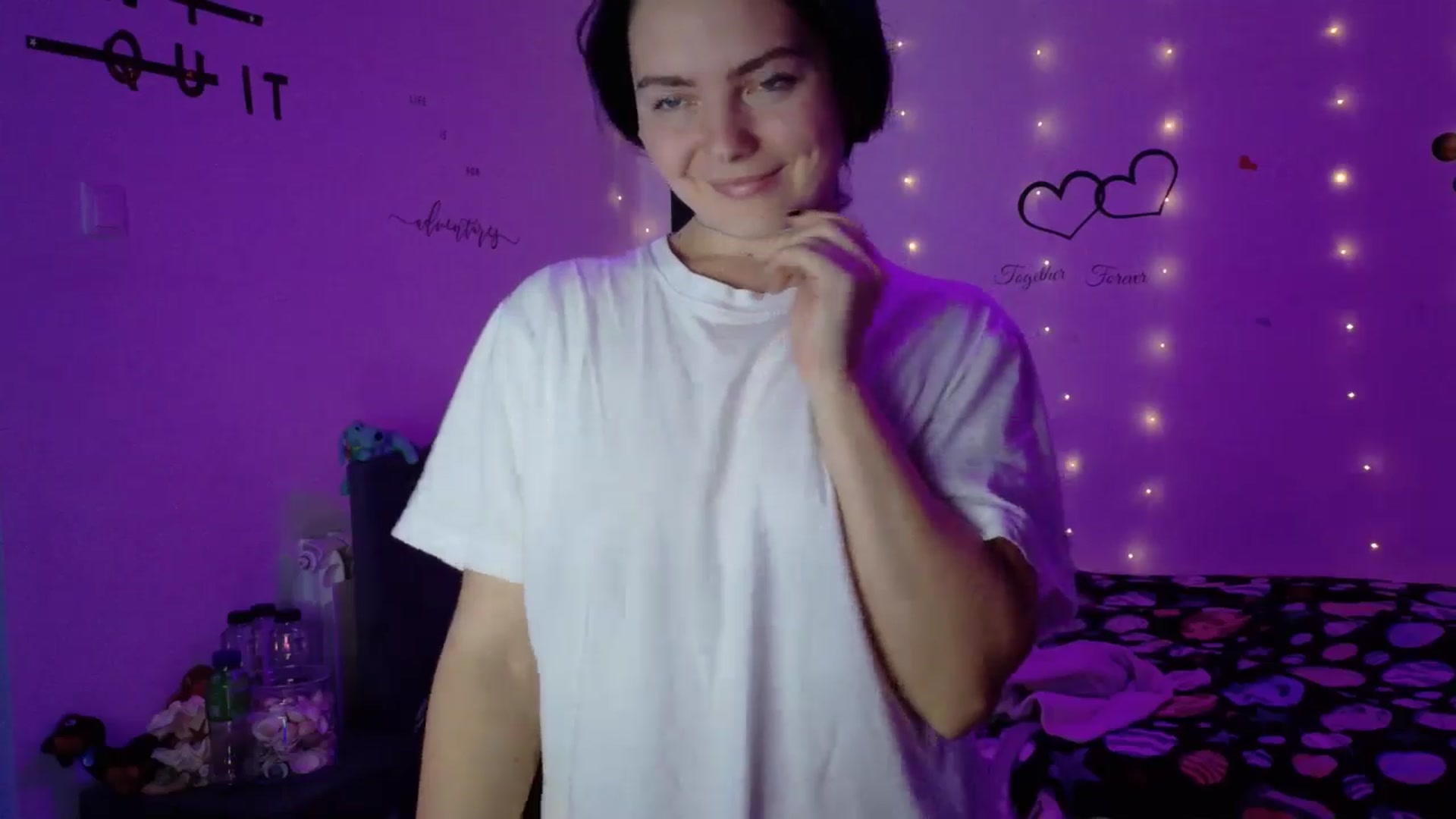 Gallery image thumbnail from YreneA's myfreecams stream on, 11/03/2025, 16:34 image 19 of 20