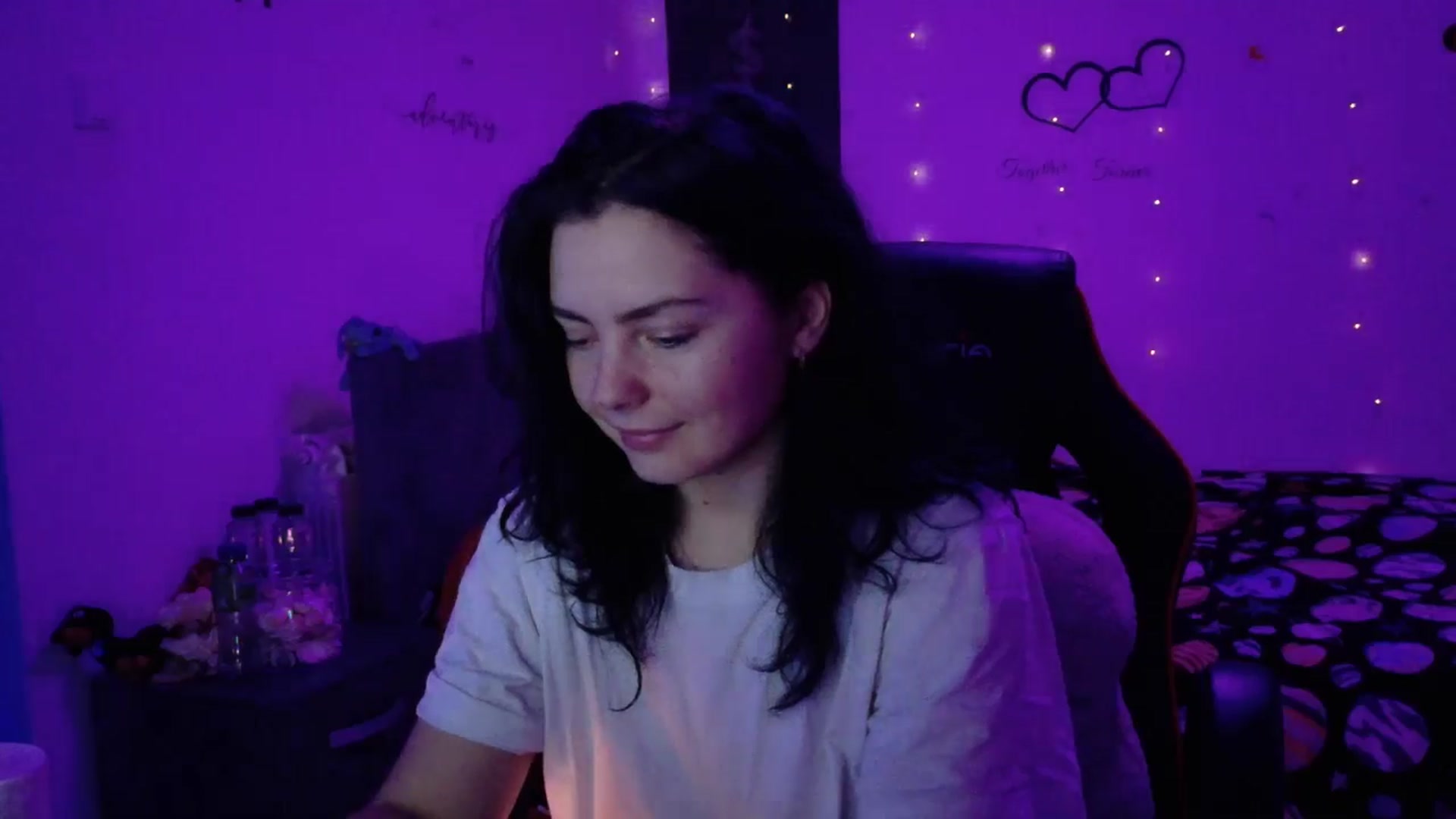 Gallery image thumbnail from YreneA's myfreecams stream on, 11/03/2025, 16:34 image 2 of 20