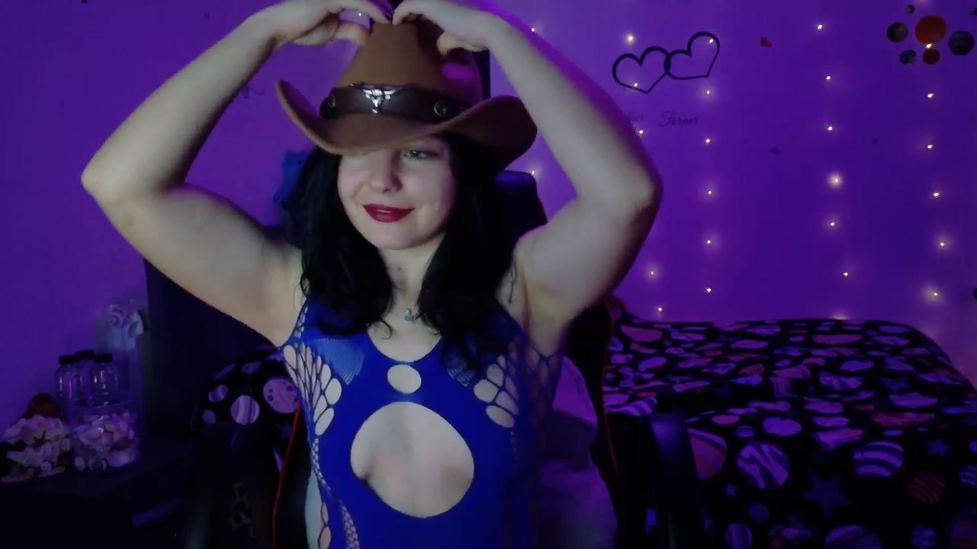 Gallery image thumbnail from YreneA's myfreecams stream on, 11/04/2025, 06:33 image 19 of 20