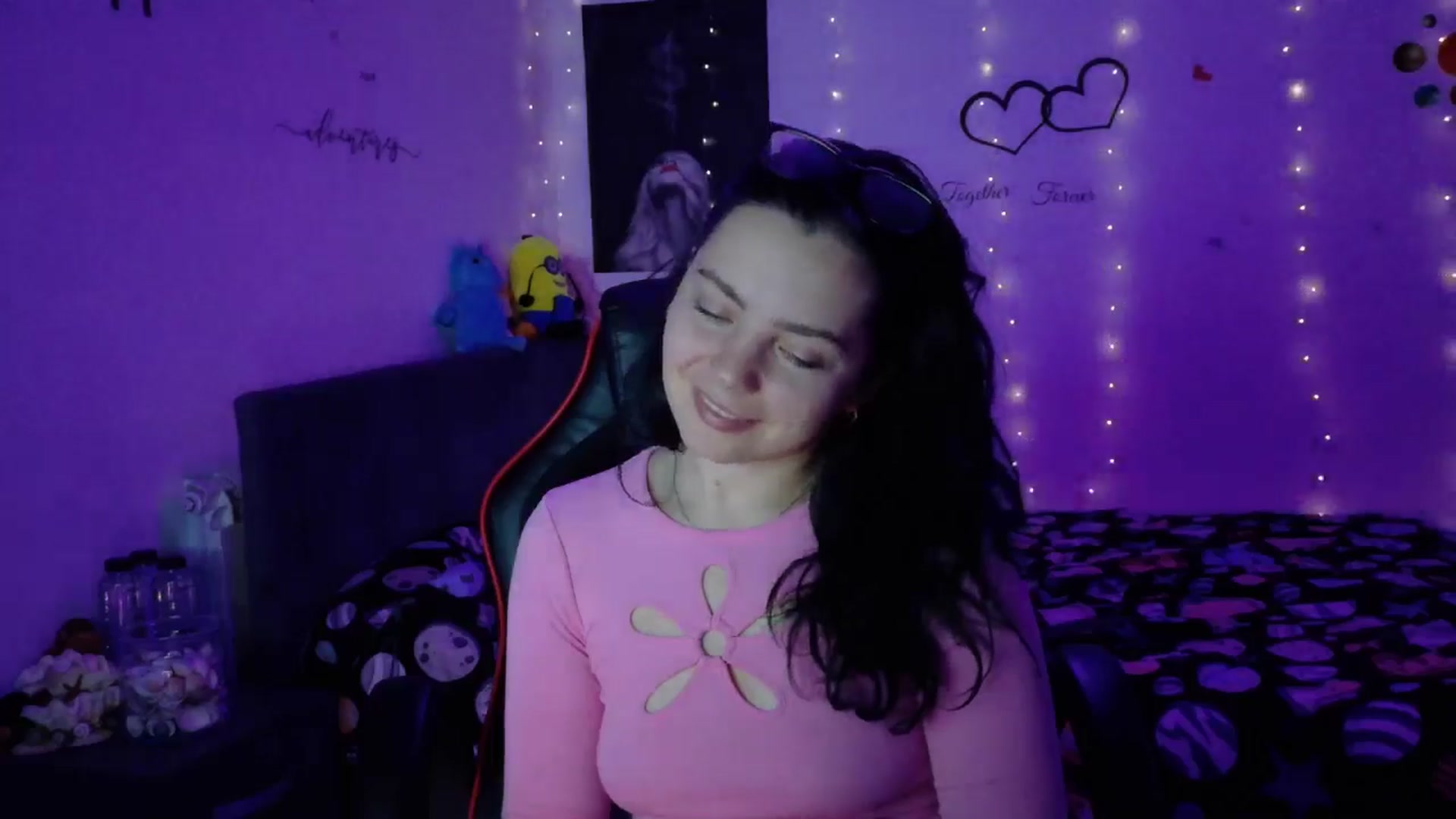 Gallery image thumbnail from YreneA's myfreecams stream on, 11/04/2025, 12:02 image 9 of 20