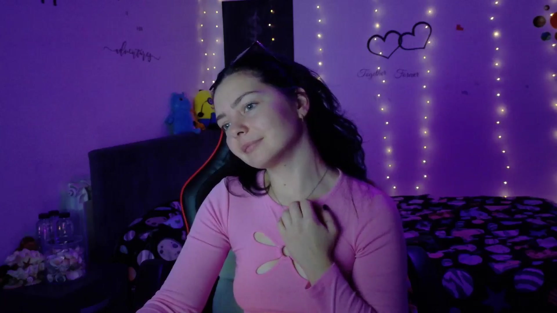 Gallery image thumbnail from YreneA's myfreecams stream on, 11/04/2025, 12:02 image 14 of 20