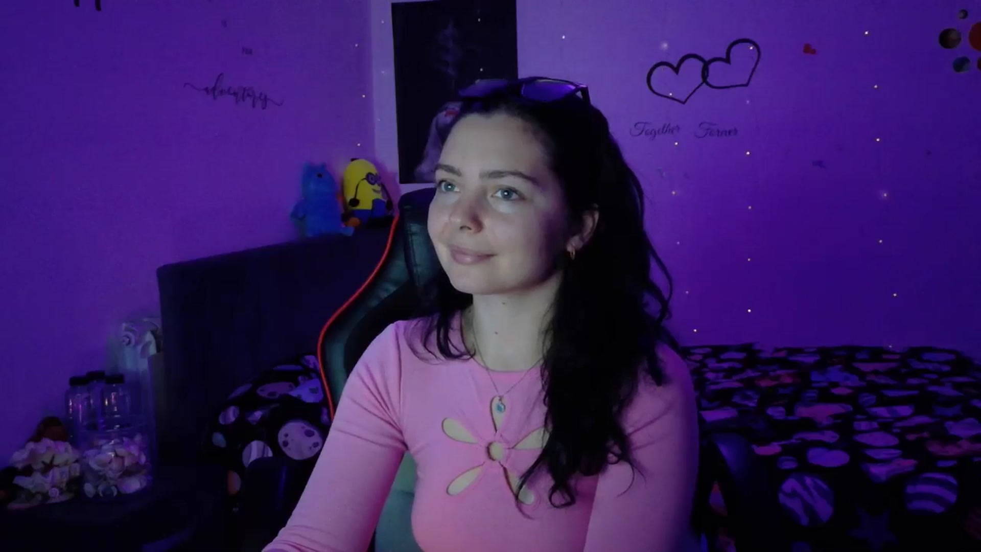 Gallery image thumbnail from YreneA's myfreecams stream on, 11/04/2025, 12:02 image 16 of 20