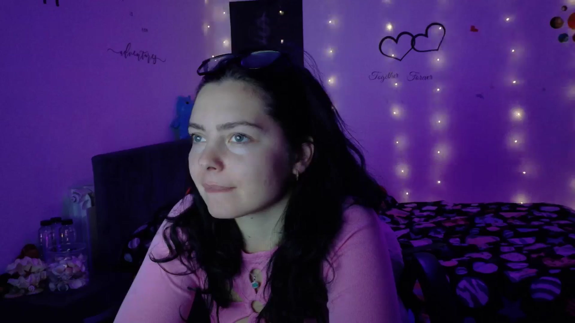 Gallery image thumbnail from YreneA's myfreecams stream on, 11/04/2025, 12:02 image 18 of 20