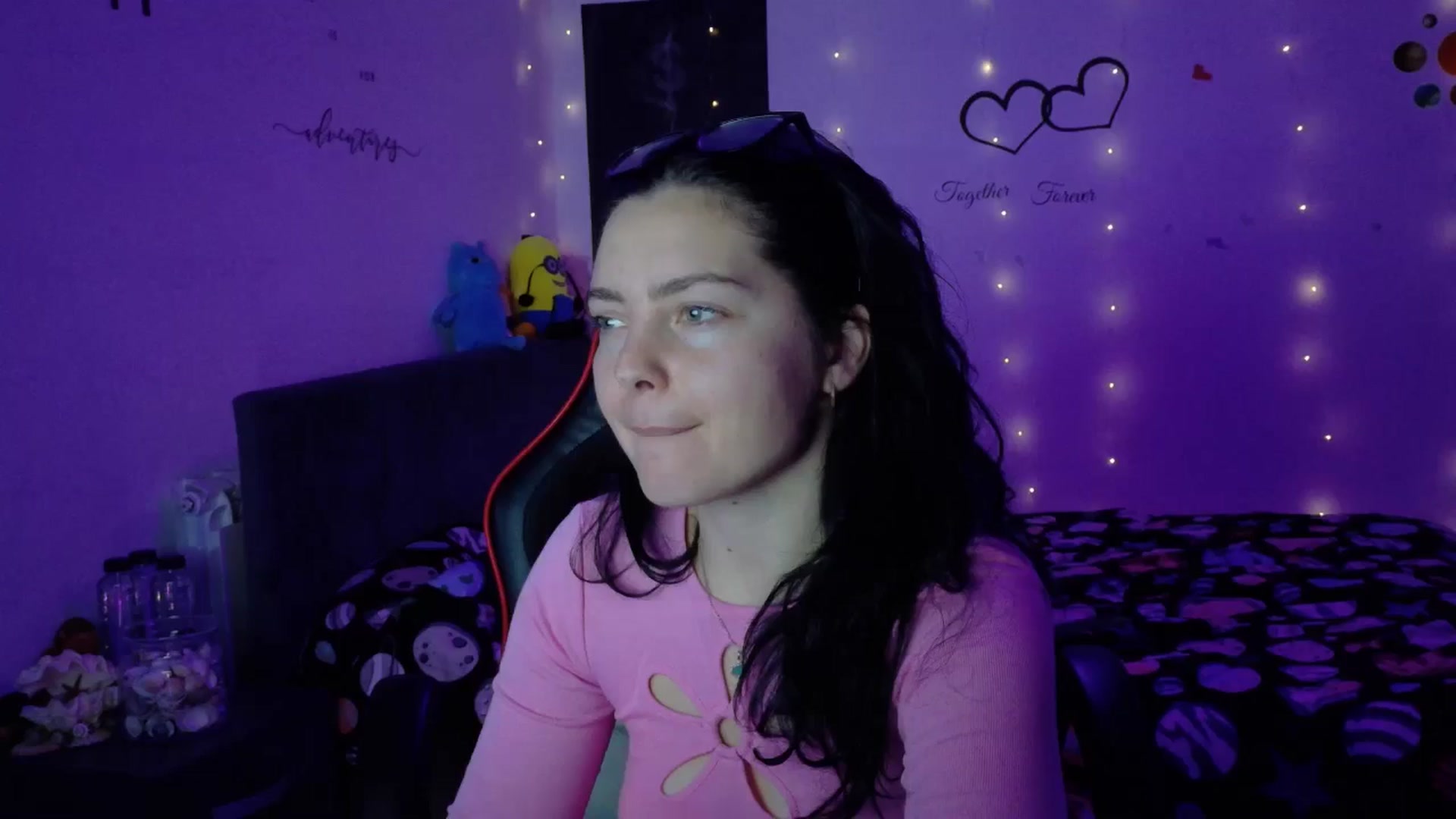 Gallery image thumbnail from YreneA's myfreecams stream on, 11/04/2025, 12:02 image 13 of 20