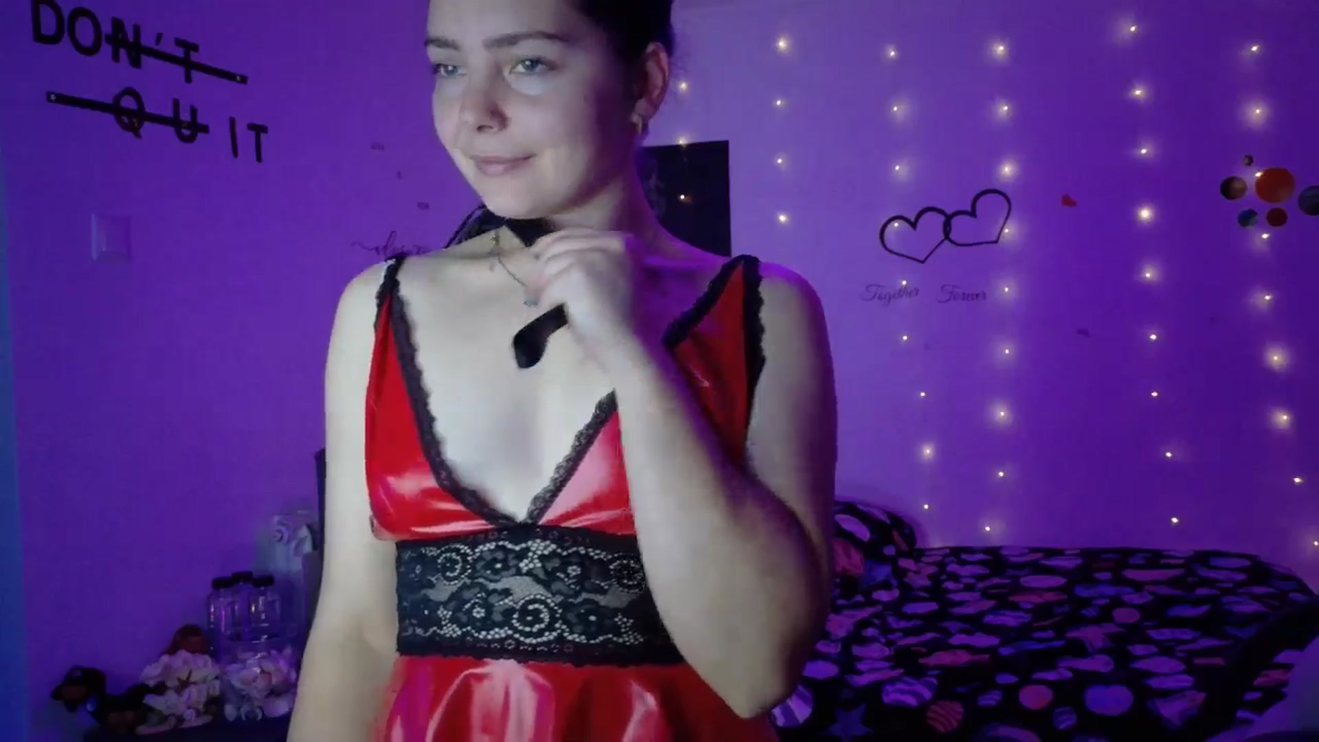 Gallery image thumbnail from YreneA's myfreecams stream on, 11/04/2025, 13:10 image 15 of 20