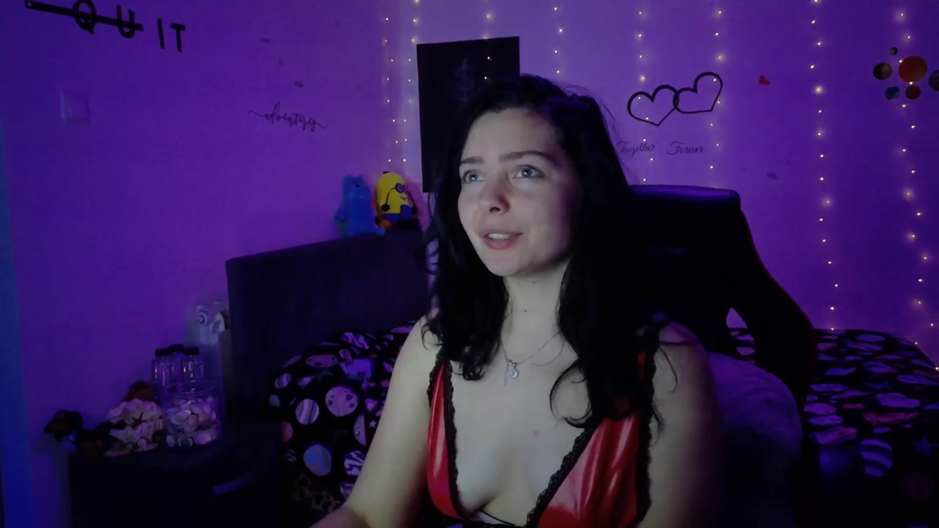 Gallery image thumbnail from YreneA's myfreecams stream on, 11/04/2025, 13:38 image 2 of 20