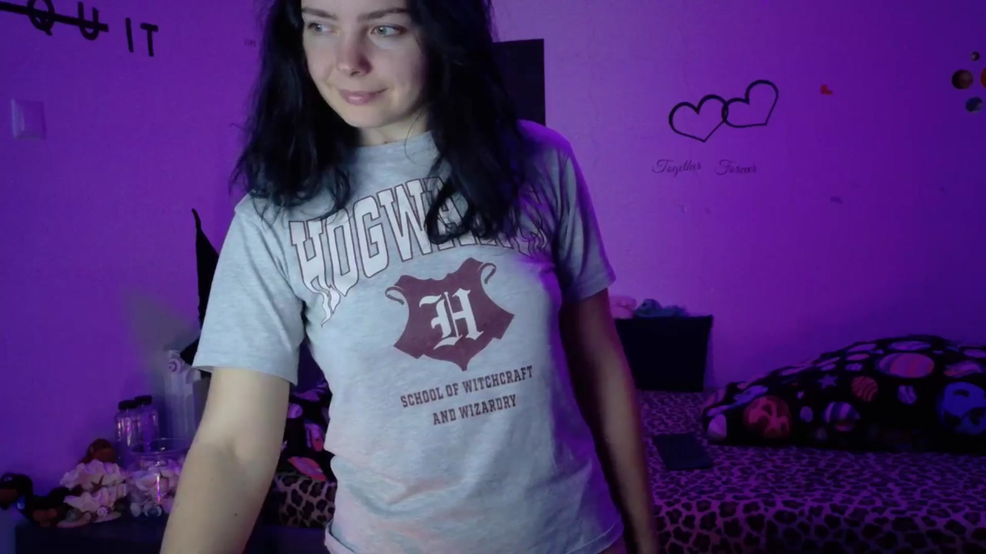 Gallery image thumbnail from YreneA's myfreecams stream on, 11/05/2025, 19:32 image 8 of 20