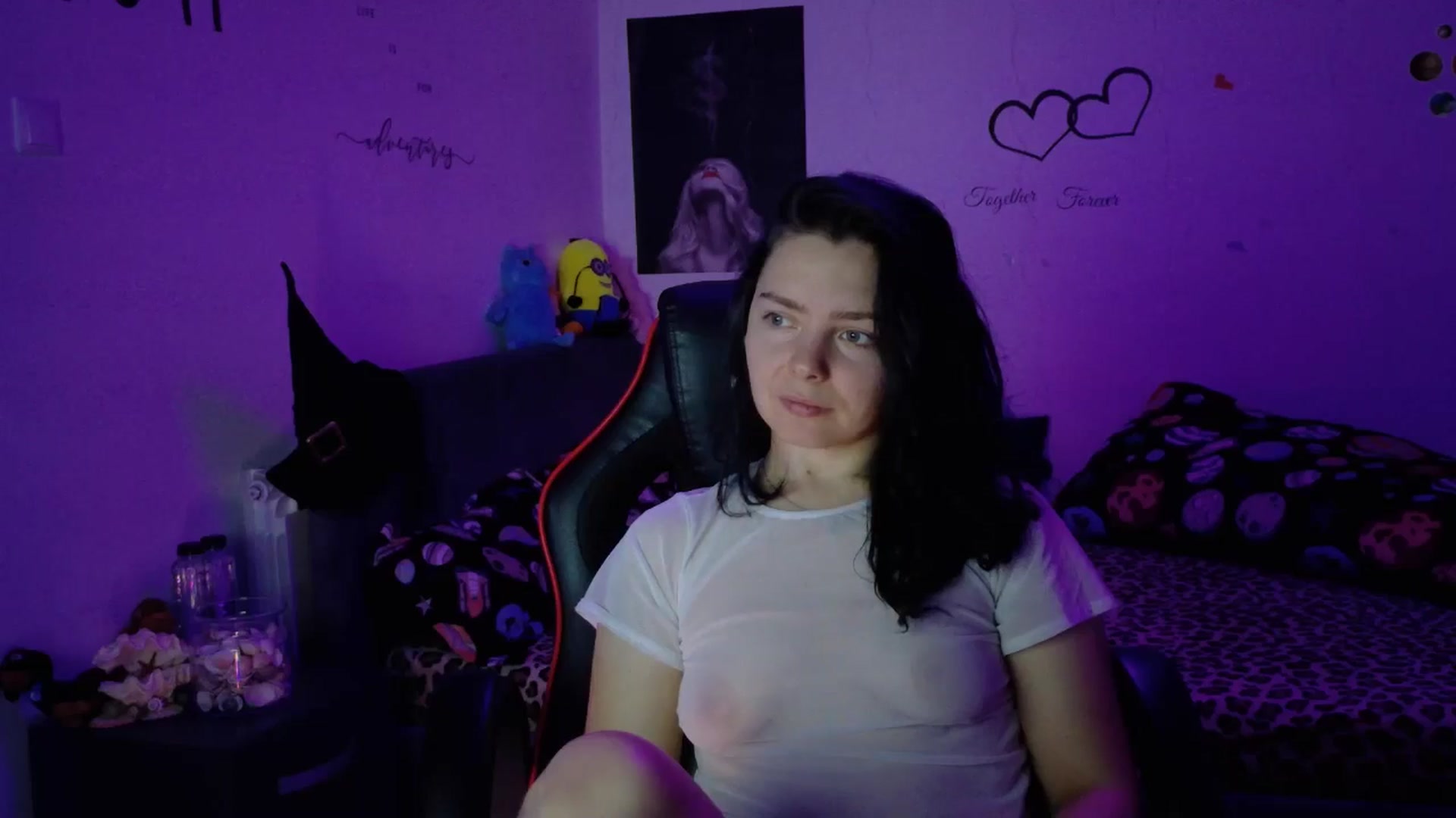 Gallery image thumbnail from YreneA's myfreecams stream on, 11/06/2025, 08:21 image 5 of 20
