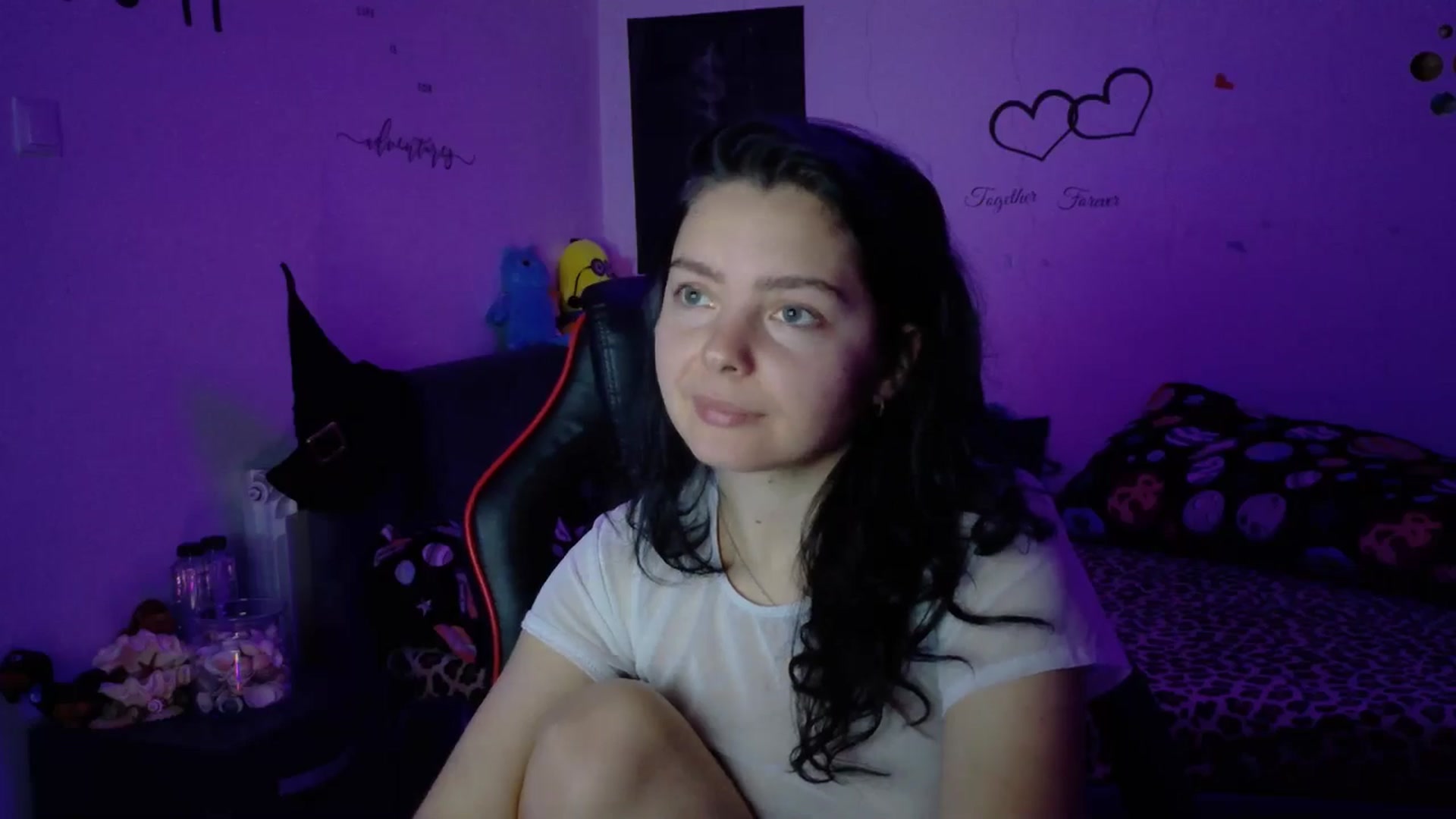 Gallery image thumbnail from YreneA's myfreecams stream on, 11/06/2025, 08:21 image 6 of 20