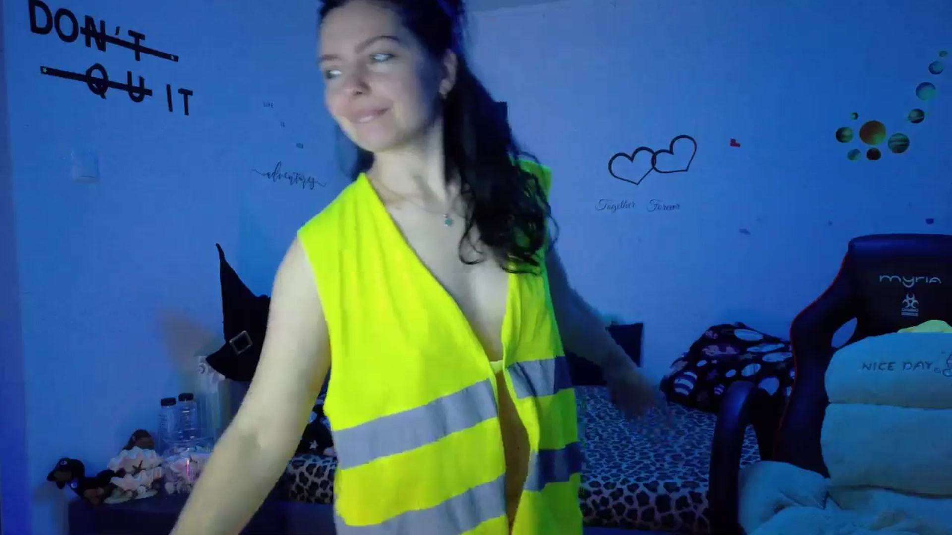 Gallery image thumbnail from YreneA's myfreecams stream on, 11/07/2025, 06:51 image 6 of 20