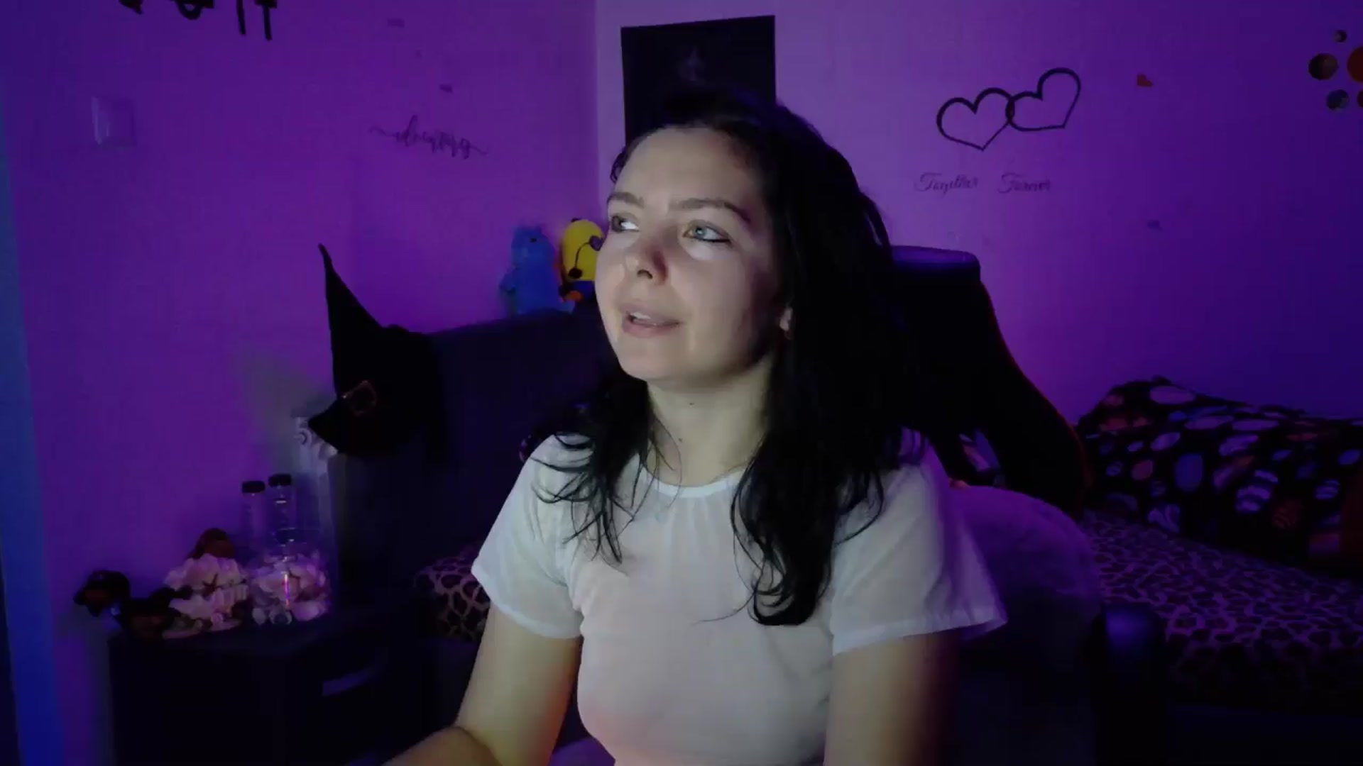 Gallery image thumbnail from YreneA's myfreecams stream on, 11/07/2025, 08:14 image 19 of 20