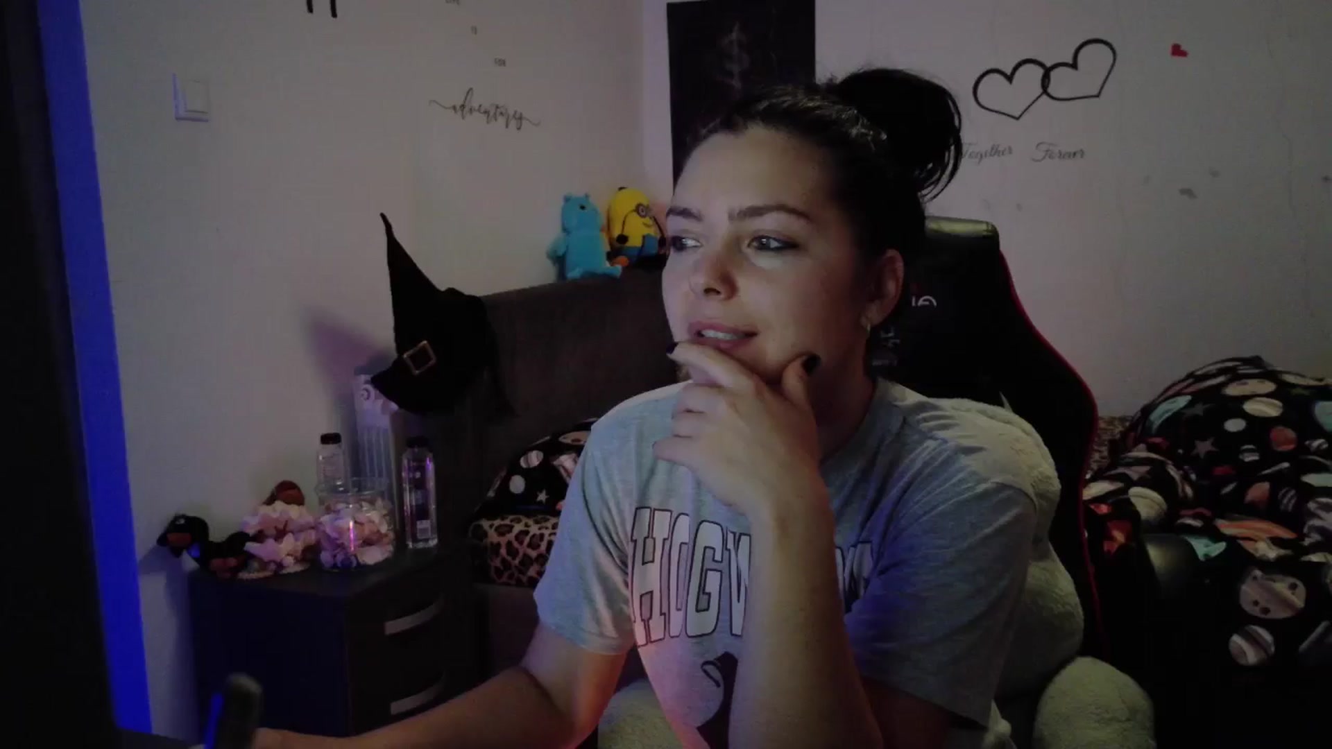 Gallery image thumbnail from YreneA's myfreecams stream on, 11/09/2025, 09:17 image 16 of 20