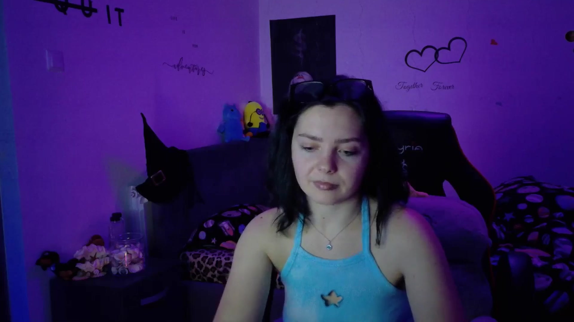 Gallery image thumbnail from YreneA's myfreecams stream on, 11/09/2025, 19:49 image 18 of 20