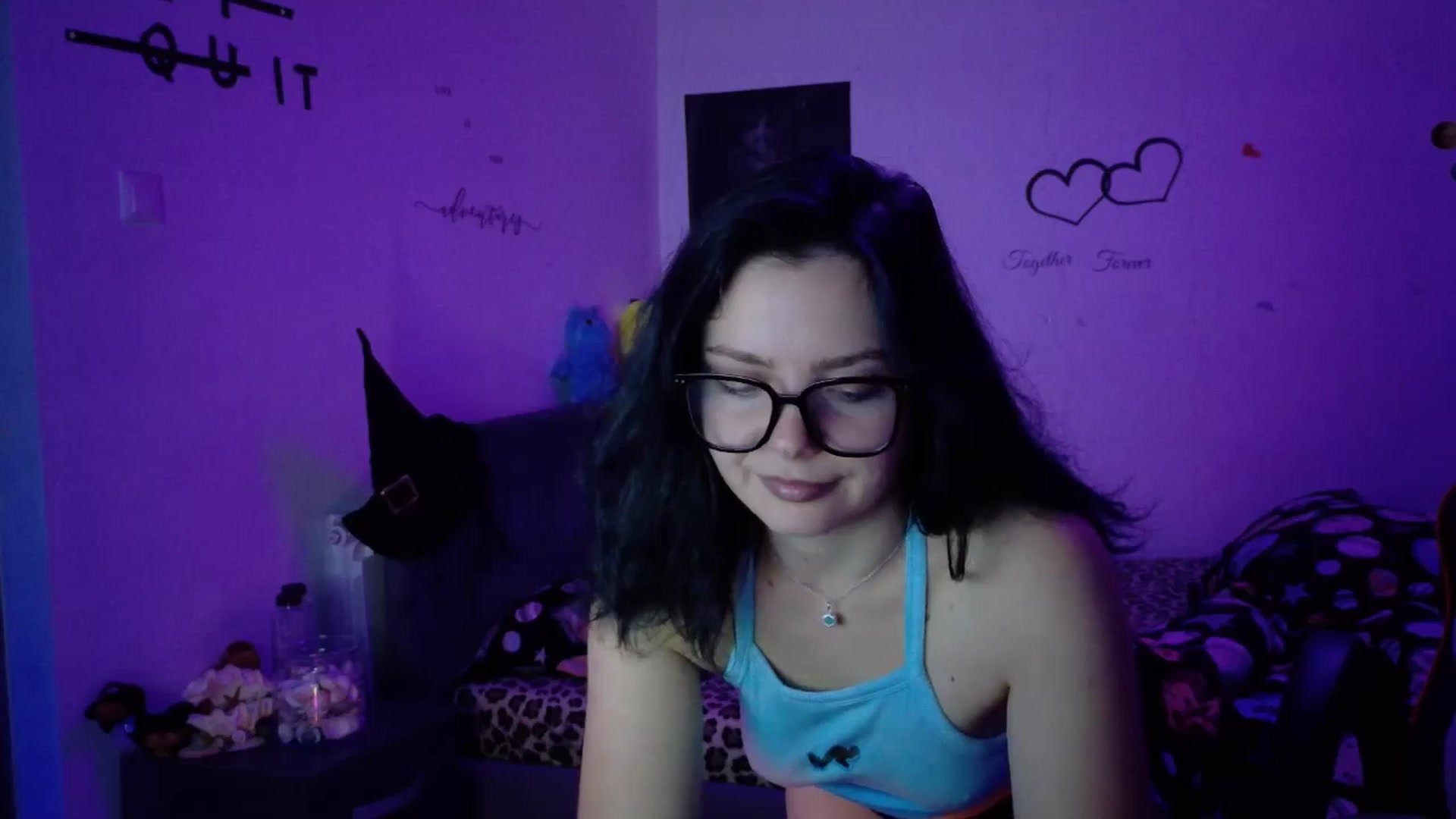 Gallery image thumbnail from YreneA's myfreecams stream on, 11/09/2025, 19:49 image 10 of 20