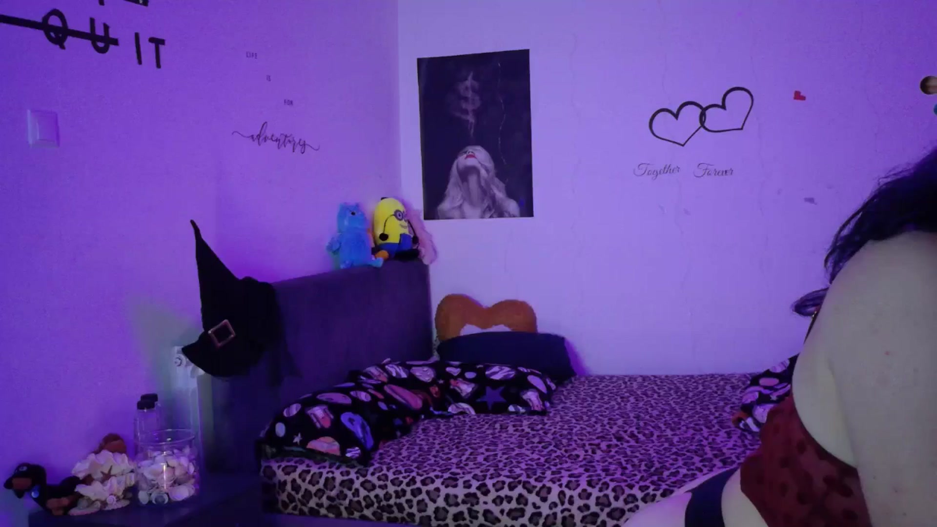 Gallery image thumbnail from YreneA's myfreecams stream on, 11/10/2025, 08:25 image 10 of 20