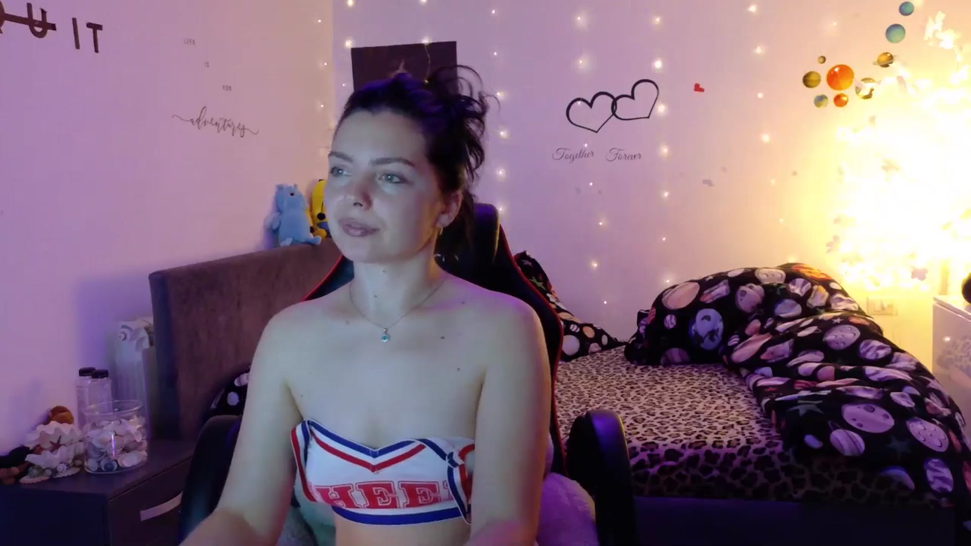 Gallery image thumbnail from YreneA's myfreecams stream on, 11/10/2025, 20:01 image 19 of 20