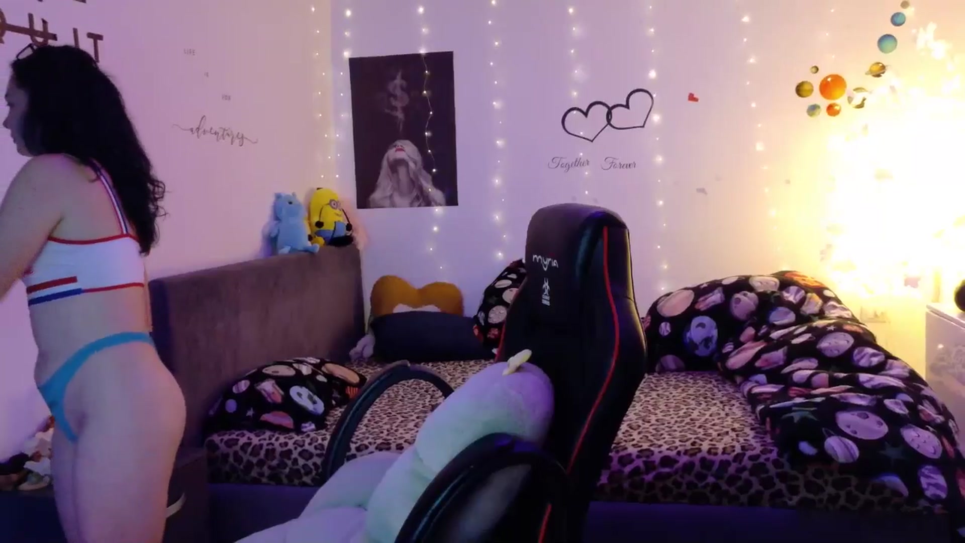 Gallery image thumbnail from YreneA's myfreecams stream on, 11/10/2025, 20:01 image 3 of 20