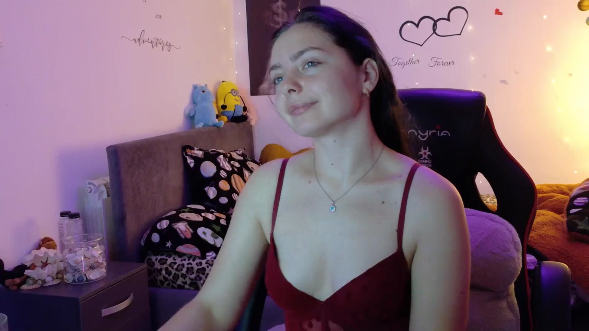 Gallery image thumbnail from YreneA's myfreecams stream on, 11/11/2025, 07:19 image 10 of 20