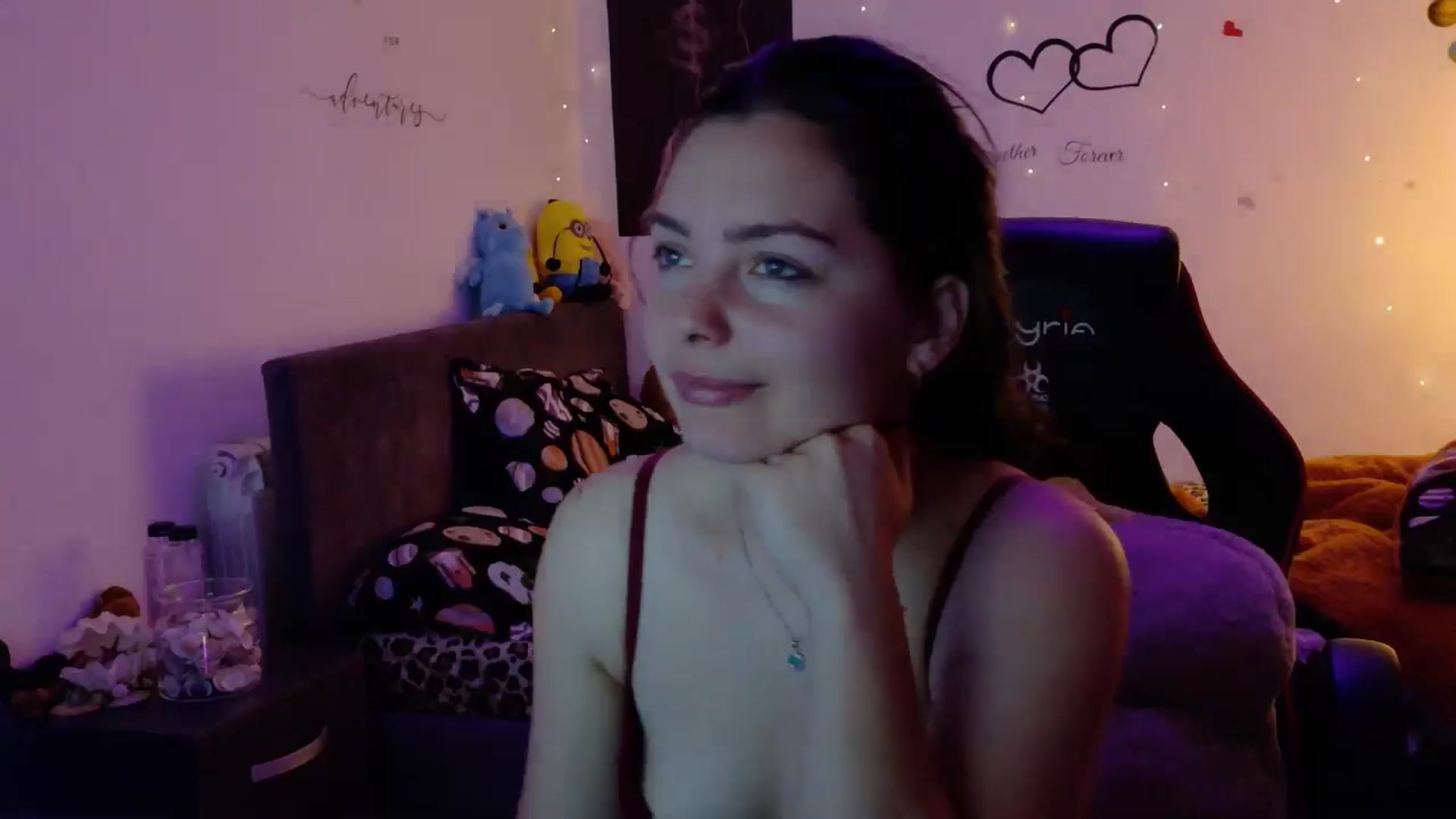 Gallery image thumbnail from YreneA's myfreecams stream on, 11/11/2025, 07:19 image 17 of 20