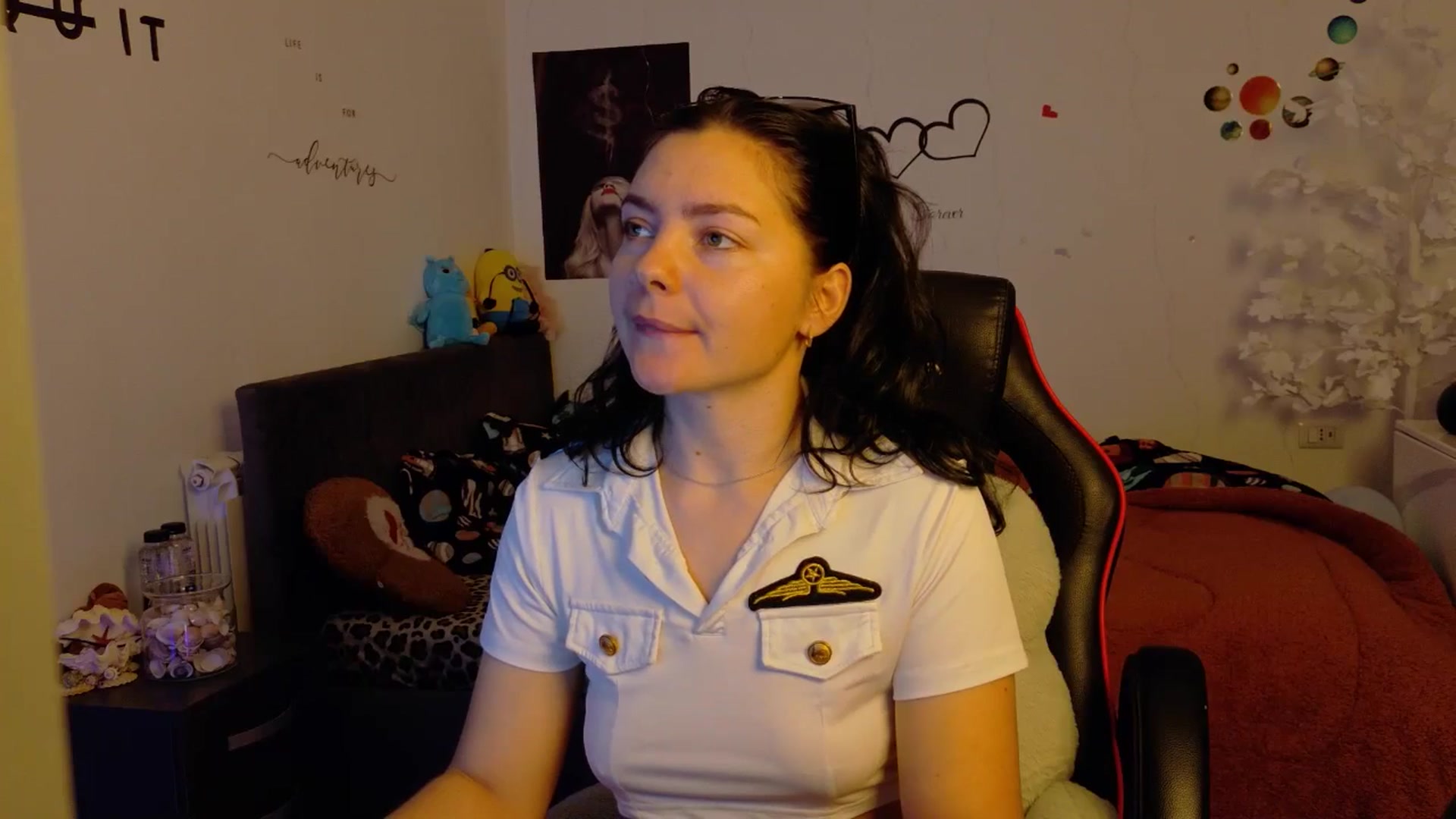 Gallery image thumbnail from YreneA's myfreecams stream on, 11/12/2025, 07:25 image 10 of 20