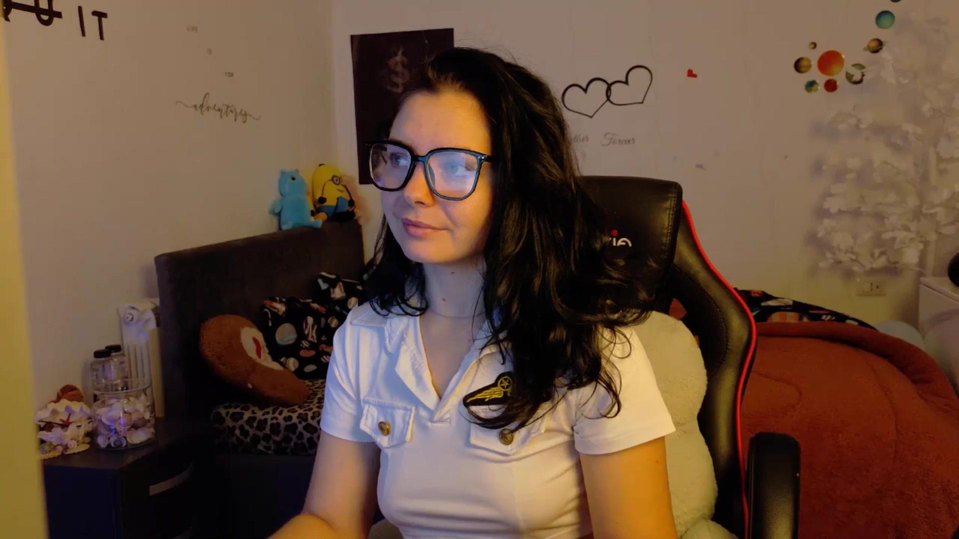 Gallery image thumbnail from YreneA's myfreecams stream on, 11/12/2025, 07:25 image 12 of 20
