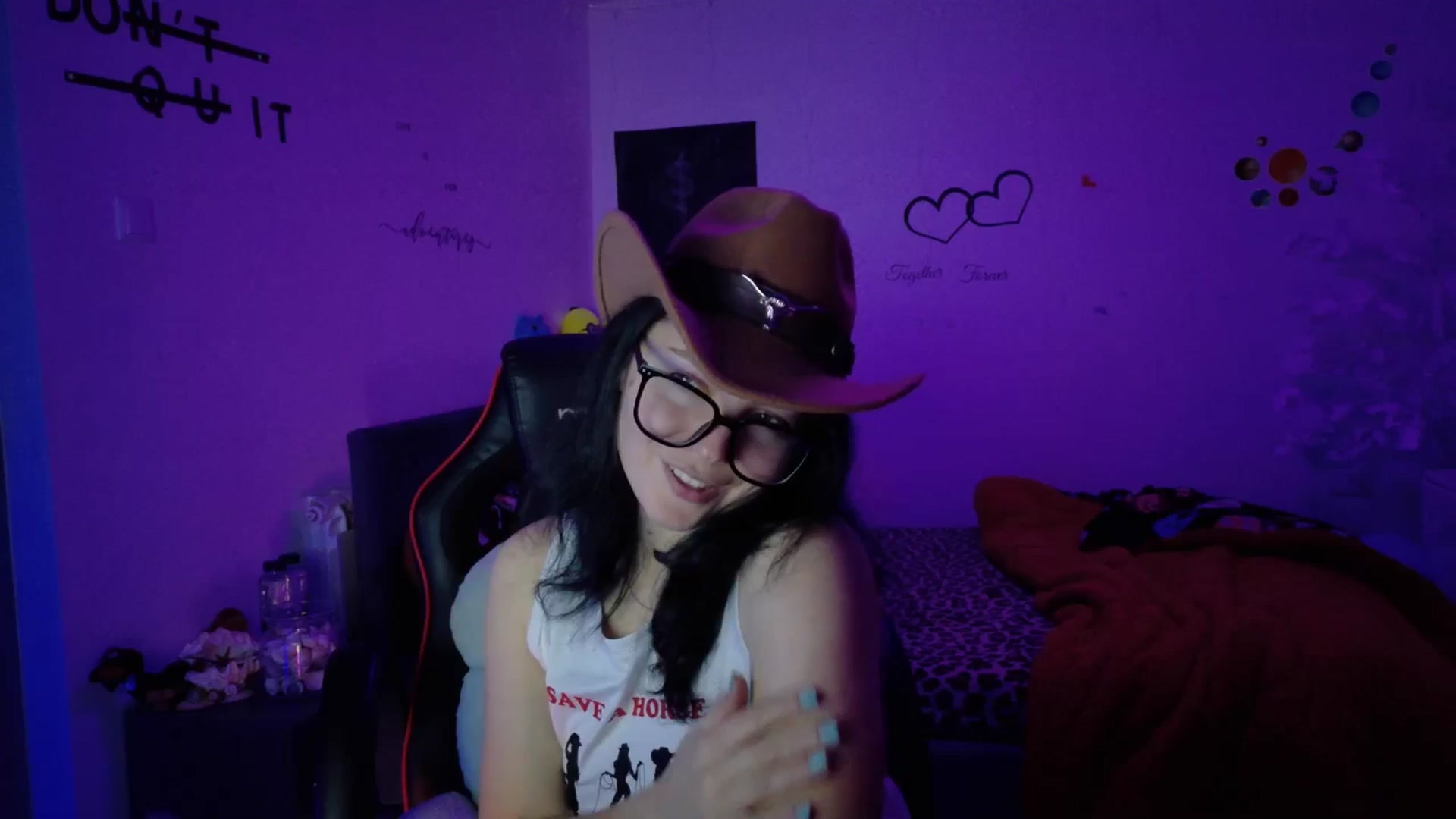 Gallery image thumbnail from YreneA's myfreecams stream on, 11/12/2025, 17:21 image 20 of 20