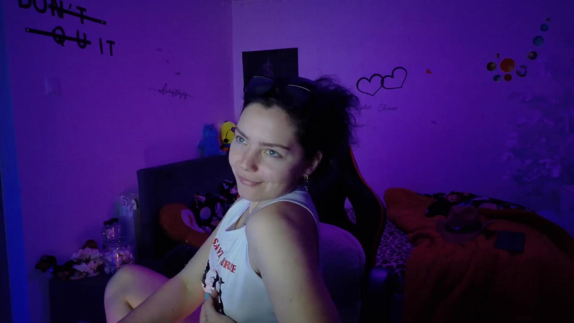 Gallery image thumbnail from YreneA's myfreecams stream on, 11/12/2025, 19:27 image 4 of 20