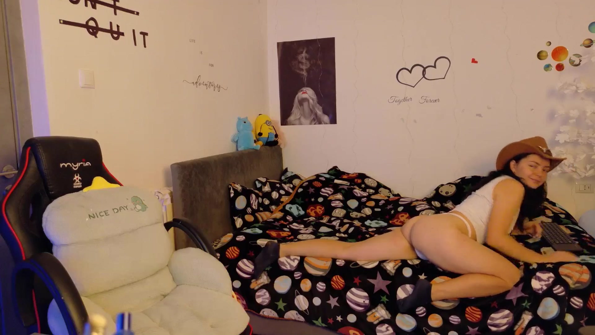 Gallery image thumbnail from YreneA's myfreecams stream on, 11/13/2025, 07:34 image 9 of 20