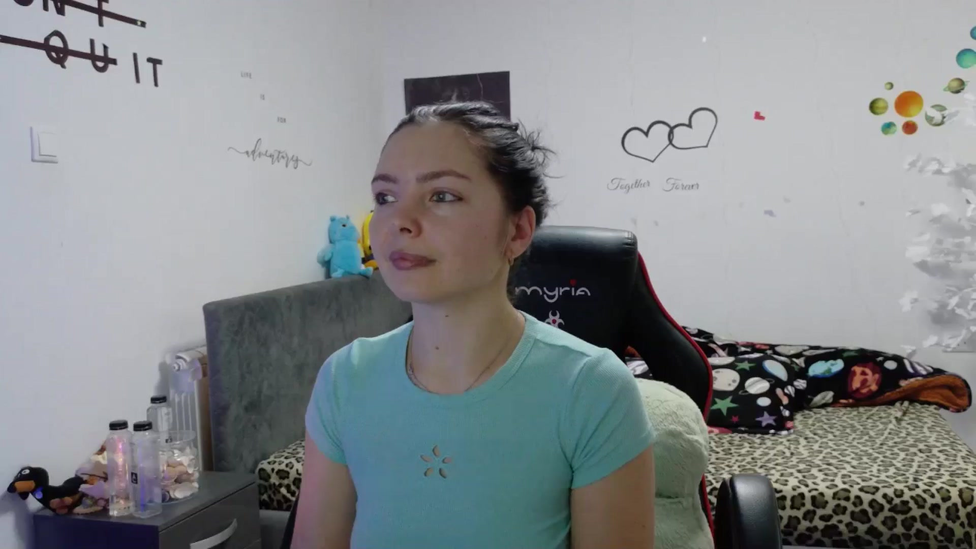 Gallery image thumbnail from YreneA's myfreecams stream on, 11/14/2025, 07:44 image 10 of 20
