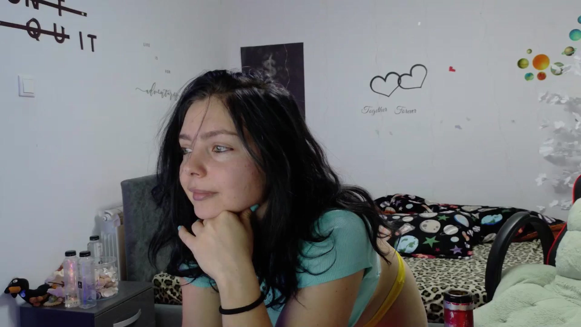 Gallery image thumbnail from YreneA's myfreecams stream on, 11/14/2025, 07:44 image 3 of 20