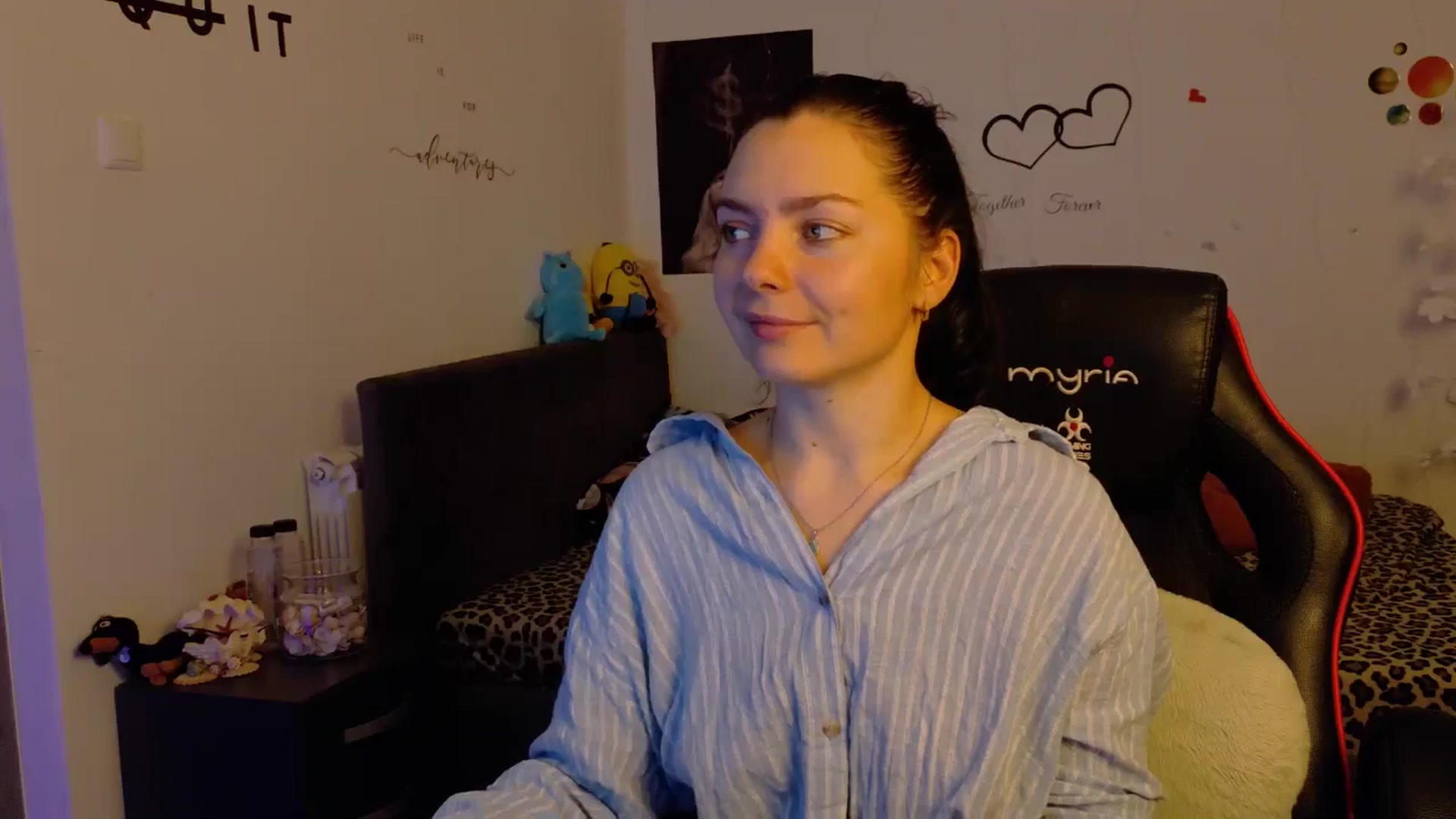 Gallery image thumbnail from YreneA's myfreecams stream on, 11/15/2025, 19:49 image 7 of 20