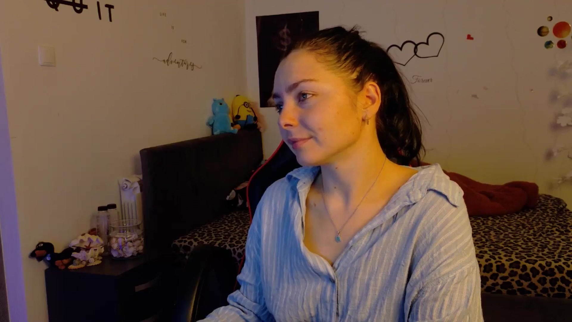 Gallery image thumbnail from YreneA's myfreecams stream on, 11/15/2025, 19:49 image 3 of 20