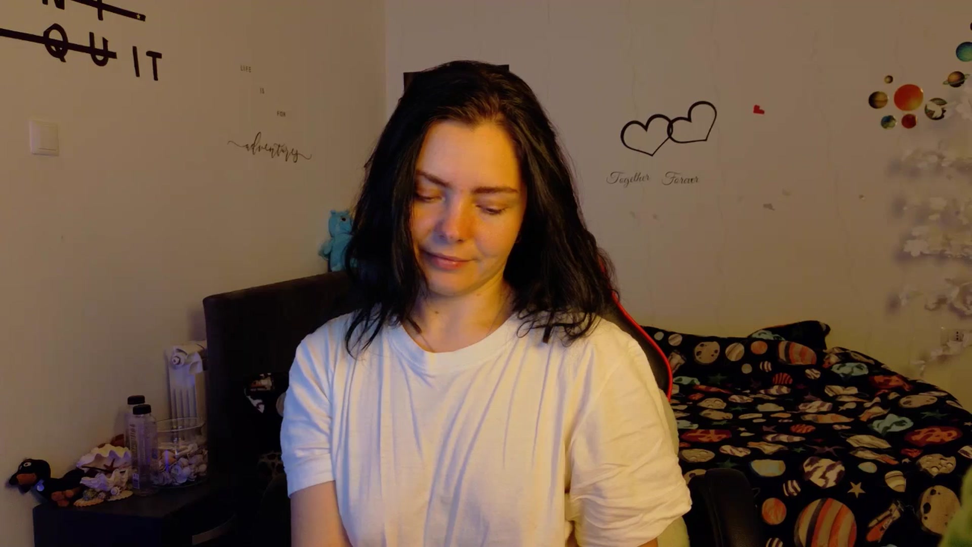 Gallery image thumbnail from YreneA's myfreecams stream on, 11/17/2025, 19:30 image 2 of 20