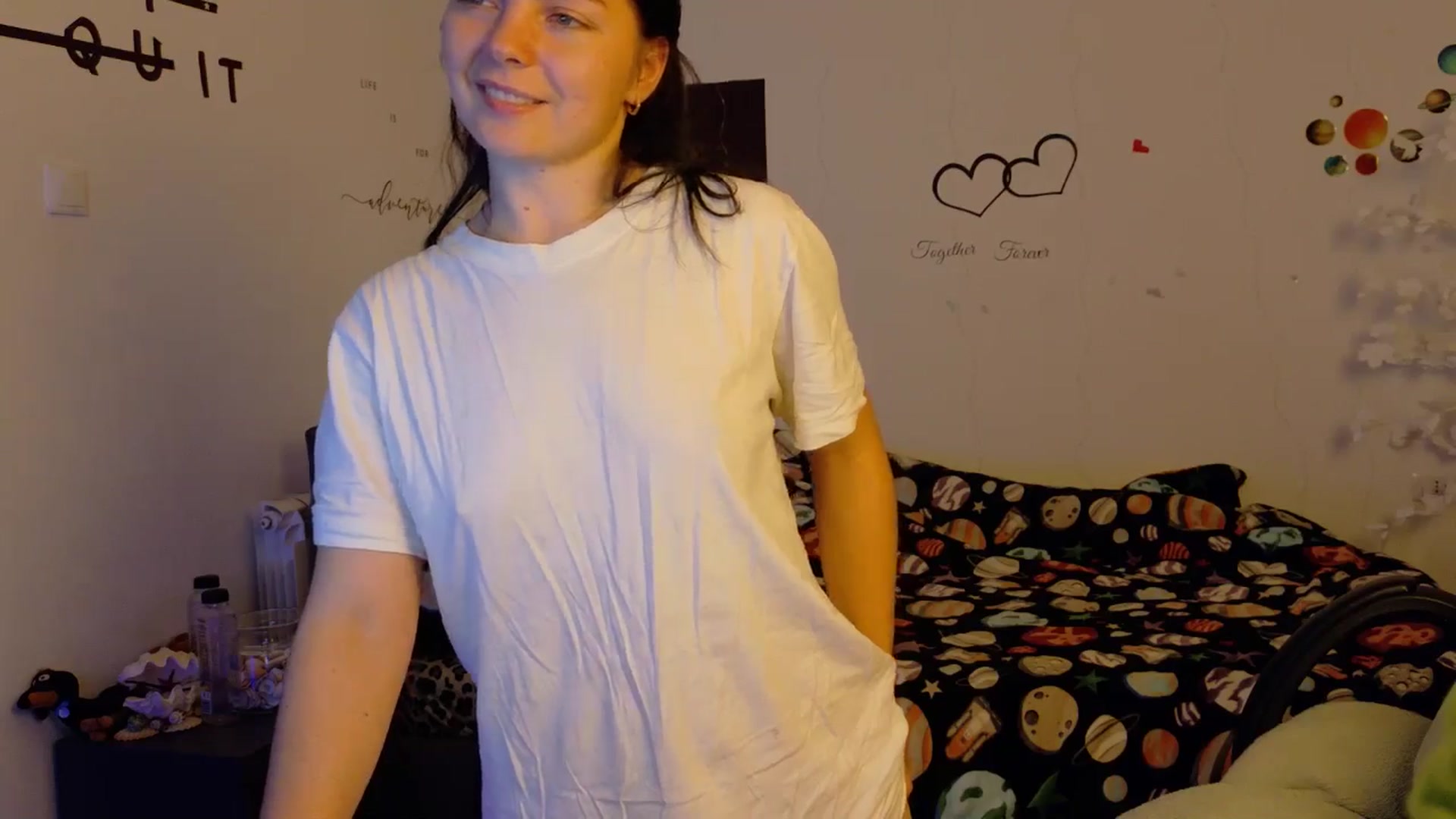 Gallery image thumbnail from YreneA's myfreecams stream on, 11/17/2025, 19:30 image 8 of 20