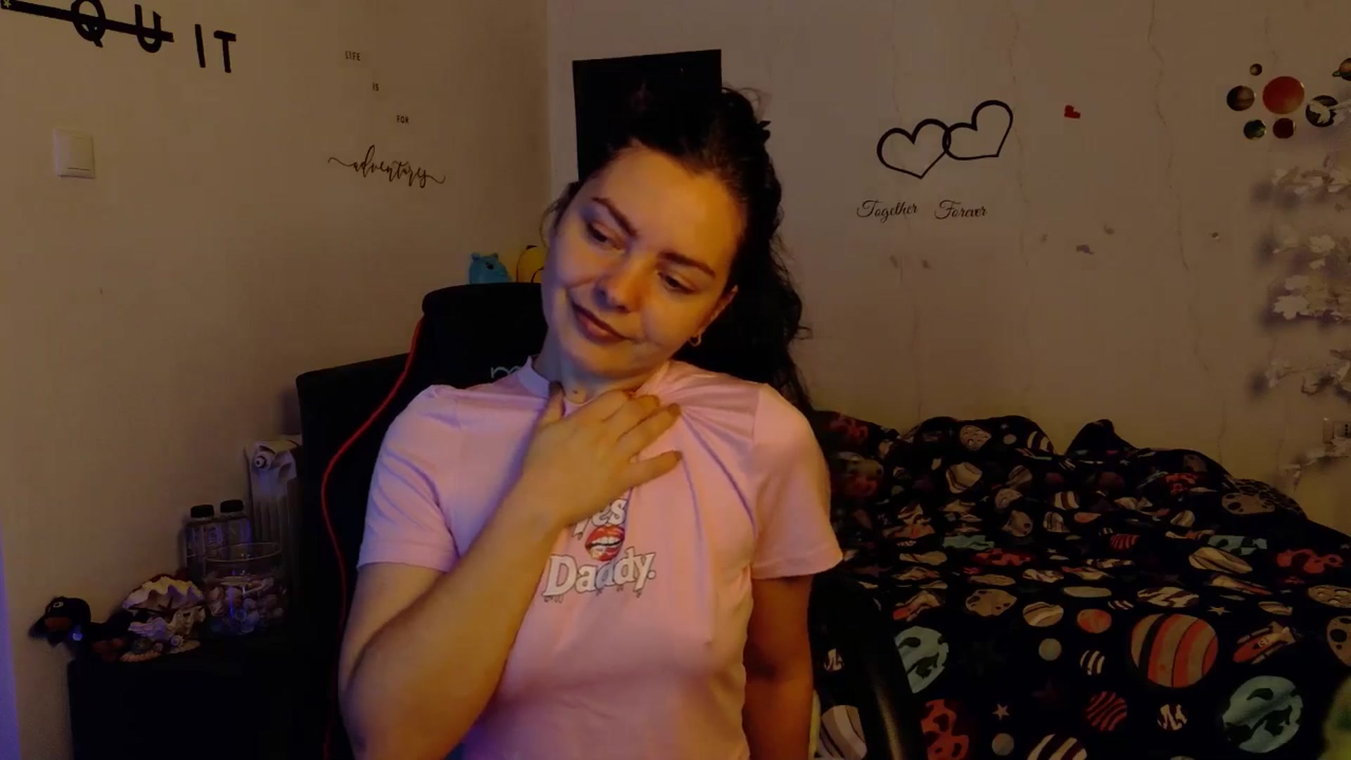 Gallery image thumbnail from YreneA's myfreecams stream on, 11/18/2025, 08:35 image 13 of 20
