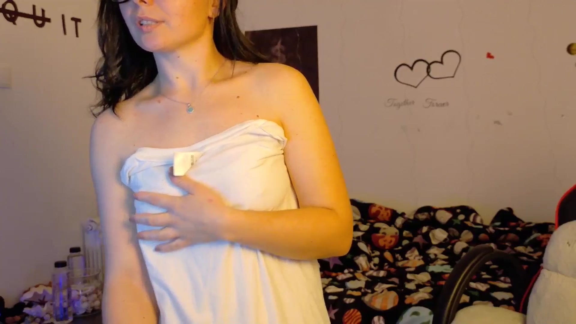 Gallery image thumbnail from YreneA's myfreecams stream on, 11/18/2025, 17:11 image 7 of 20